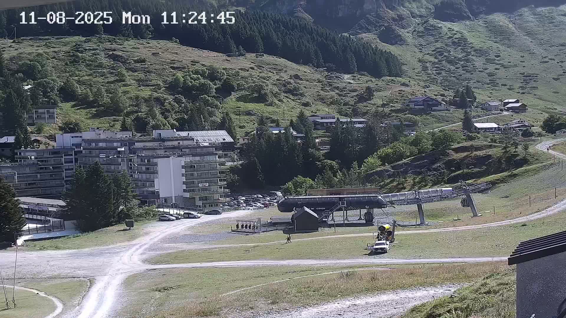 Gourette Ski Slopes Live Cam - Eaux-Bonnes,  Pyrenees-Atlantiques, Nouvelle-Aquitaine, France