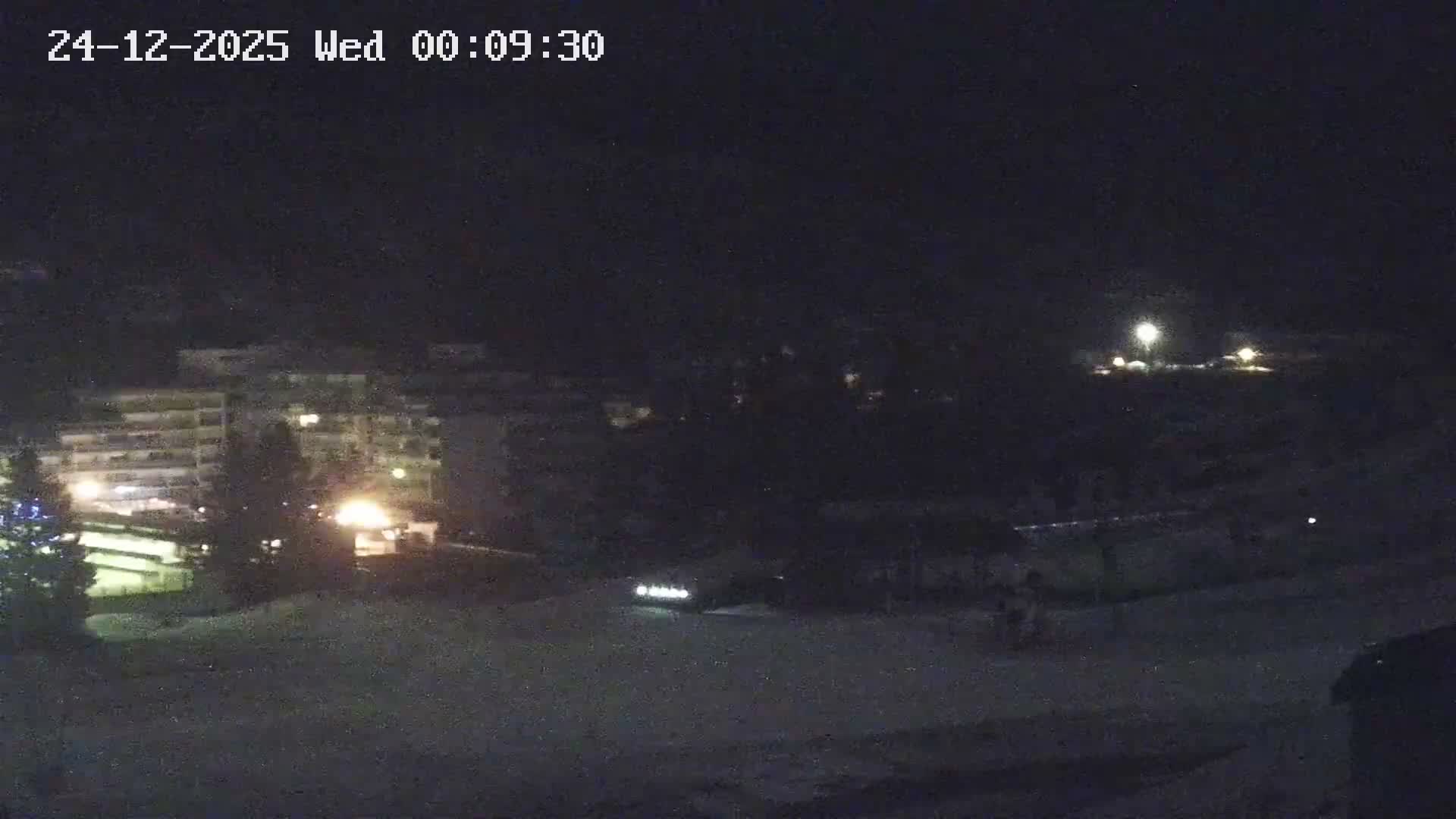 Gourette Ski Slopes & Hotels Area Live Cam - Eaux-Bonnes,  Pyrenees-Atlantiques, Nouvelle-Aquitaine, France