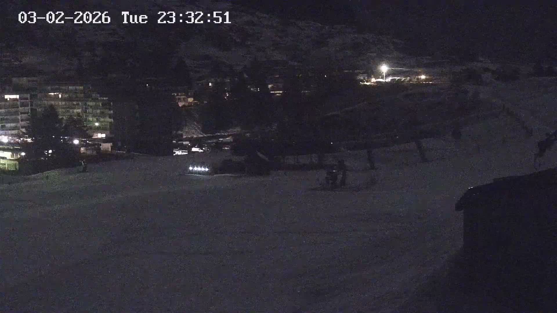 Gourette Ski Slopes & Hotels Area Live Cam - Eaux-Bonnes,  Pyrenees-Atlantiques, Nouvelle-Aquitaine, France