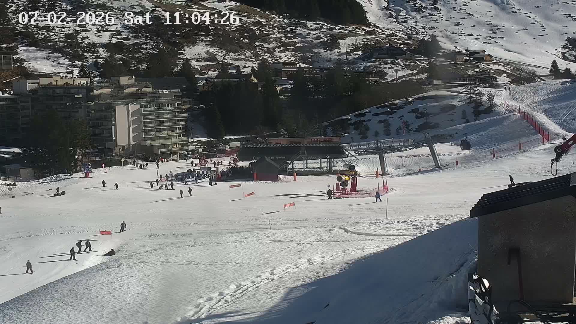 Gourette Ski Slopes & Hotels Area Live Cam - Eaux-Bonnes,  Pyrenees-Atlantiques, Nouvelle-Aquitaine, France