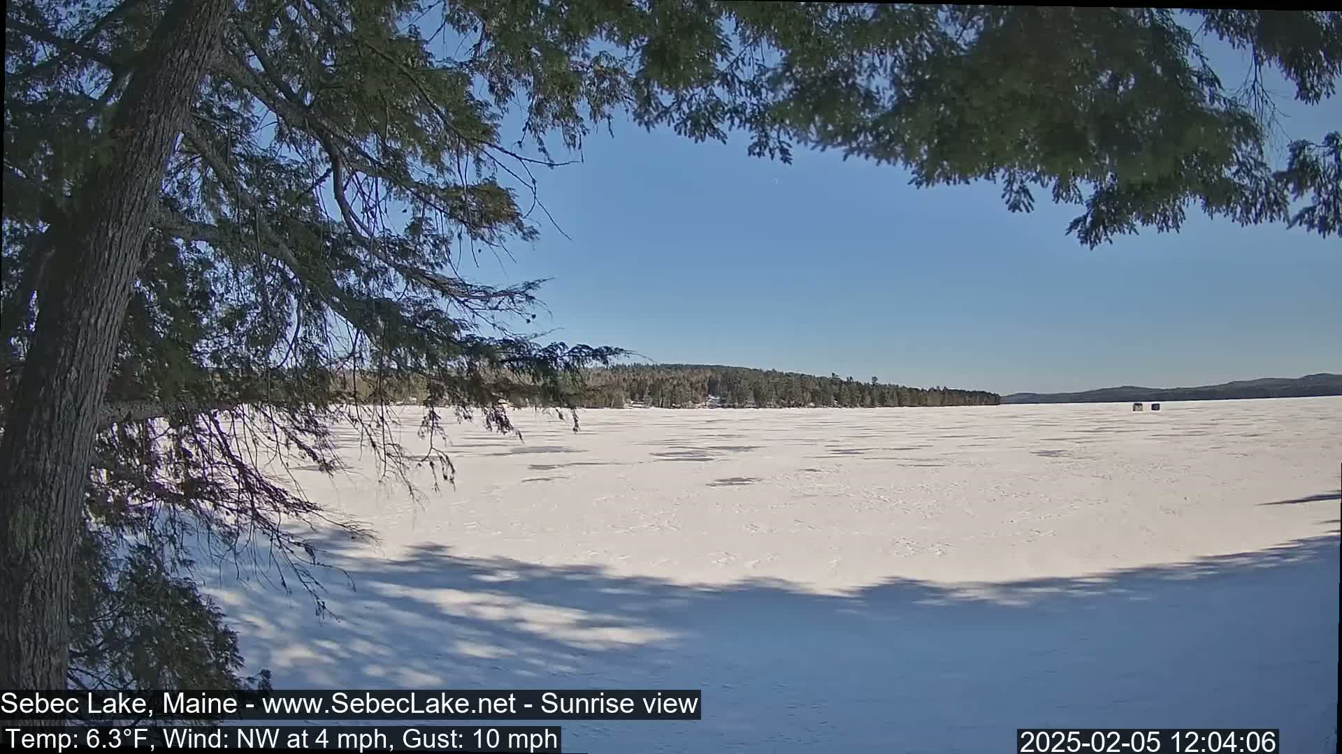 Sebec Lake Live Cam  - Dover&Foxcroft , Maine , USA