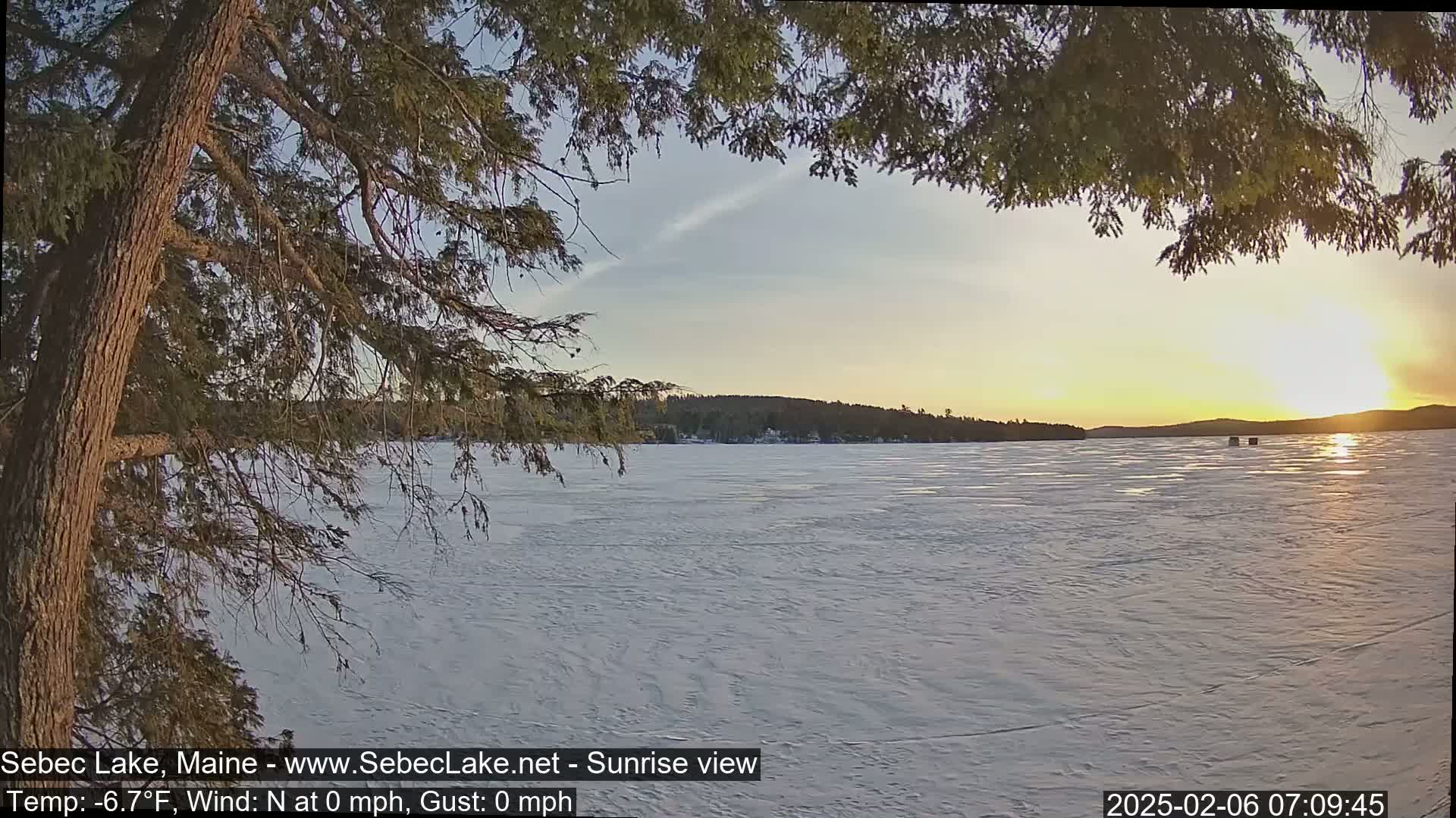 Sebec Lake Live Cam  - Dover&Foxcroft , Maine , USA