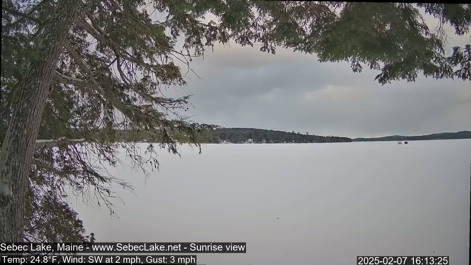 Sebec Lake Live Cam  - Dover&Foxcroft , Maine , USA