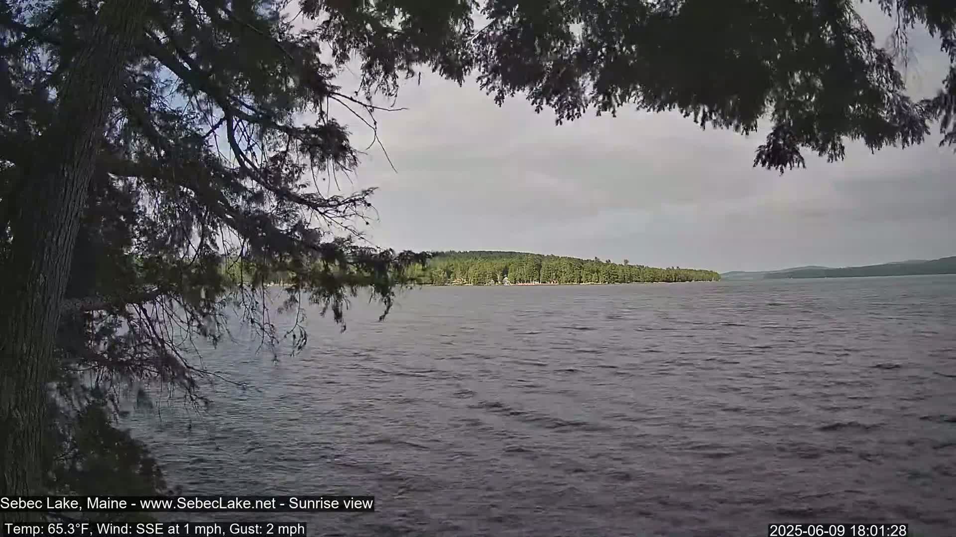 Sebec Lake Live Cam  - Dover&Foxcroft , Maine , USA