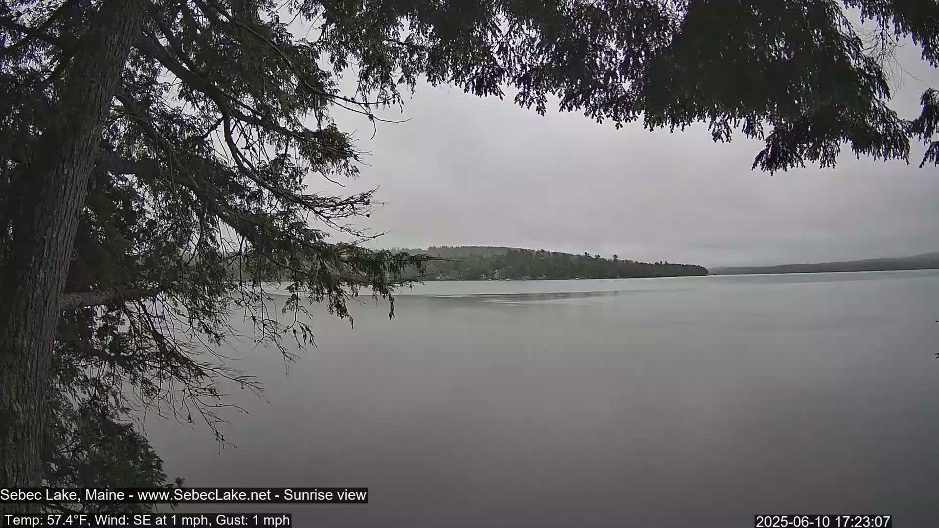 Sebec Lake Live Cam  - Dover&Foxcroft , Maine , USA