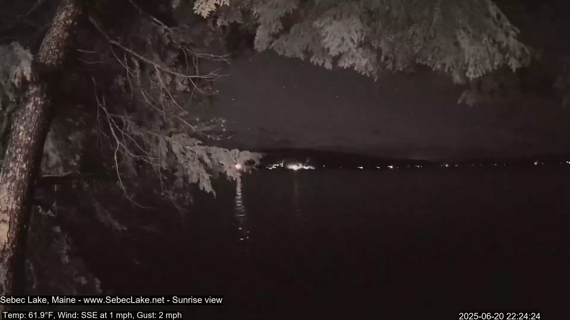 Sebec Lake Live Cam  - Dover&Foxcroft , Maine , USA