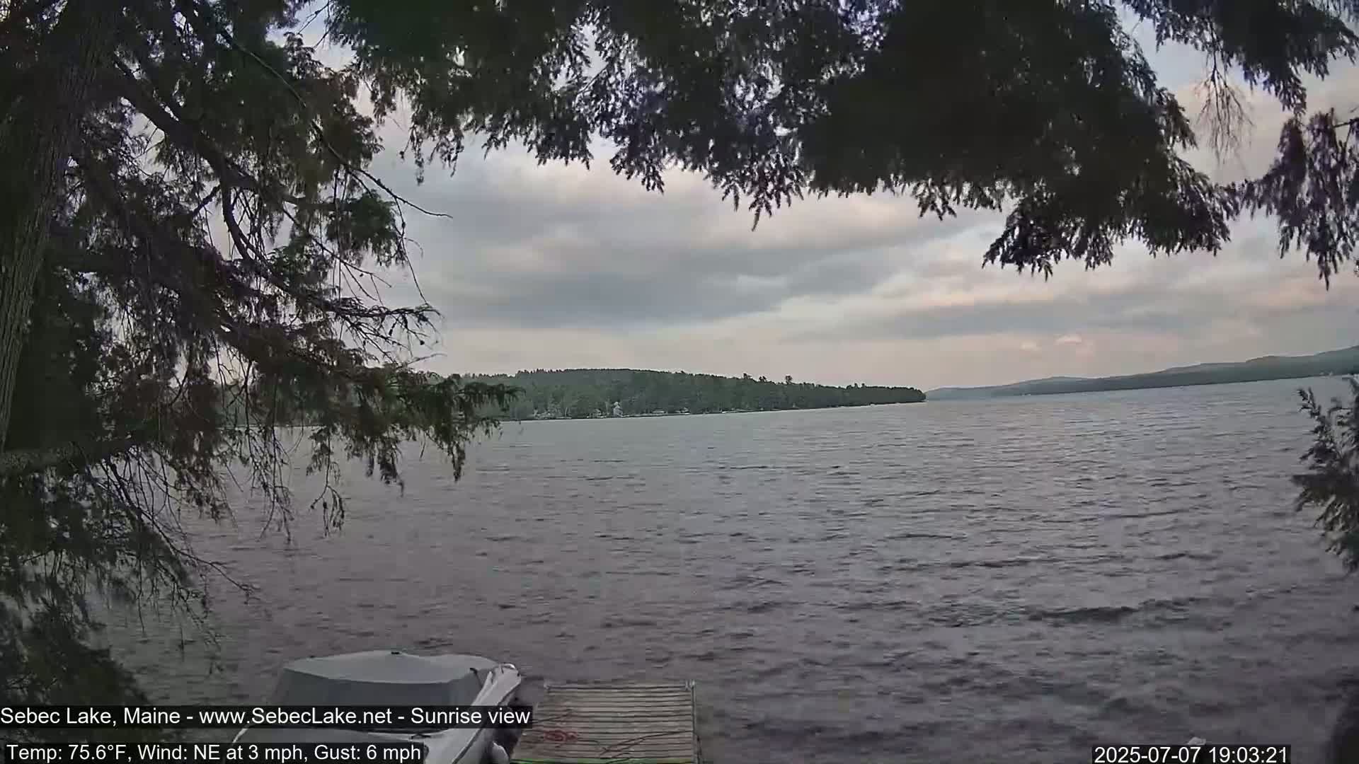 Sebec Lake Live Cam  - Dover&Foxcroft , Maine , USA