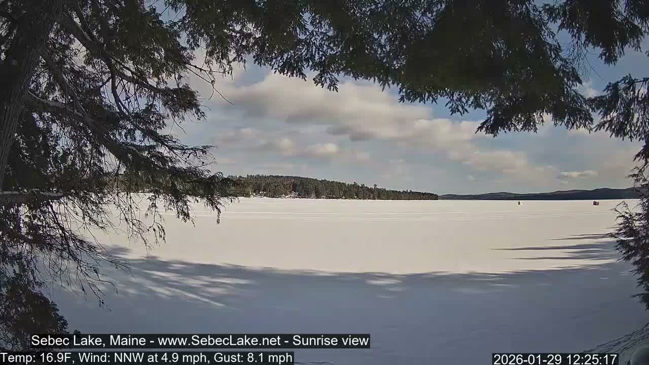 Sebec Lake Live Cam  - Dover&Foxcroft , Maine , USA