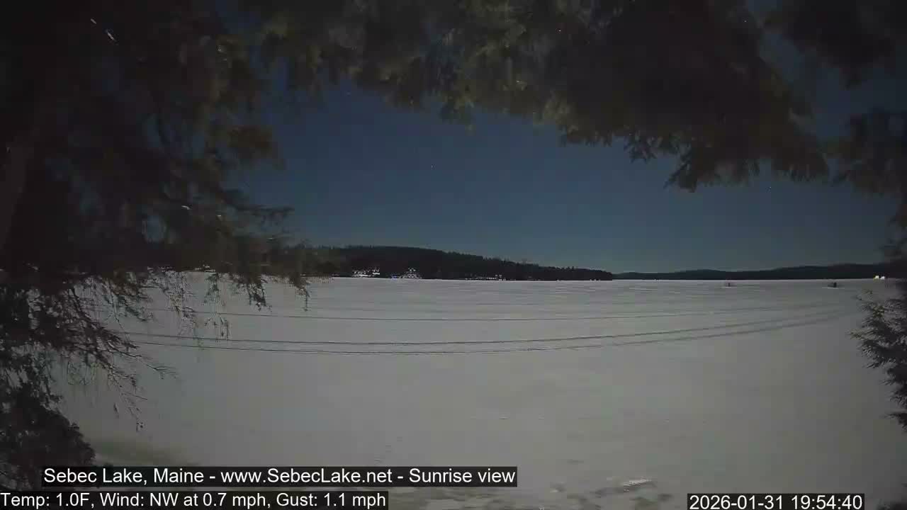 Sebec Lake Live Cam  - Dover&Foxcroft , Maine , USA