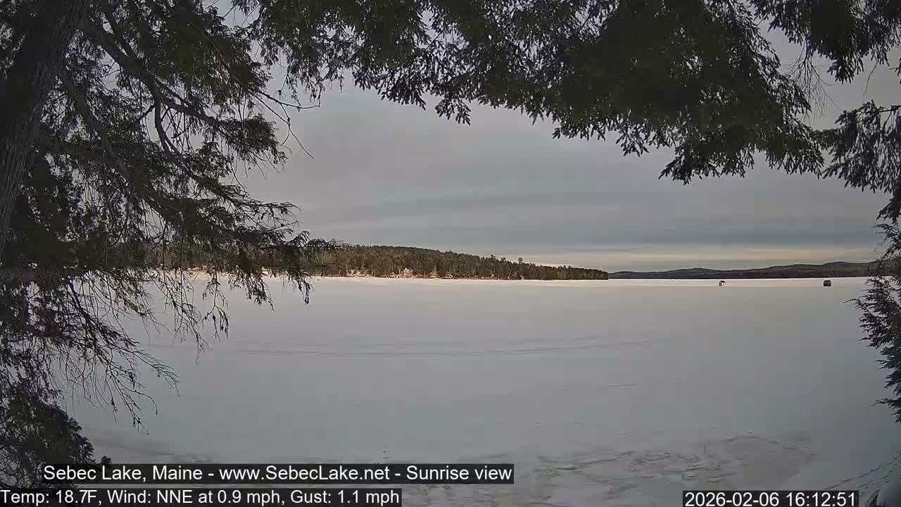 Sebec Lake Live Cam  - Dover&Foxcroft , Maine , USA