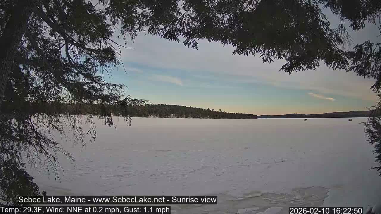 Sebec Lake Live Cam  - Dover&Foxcroft , Maine , USA