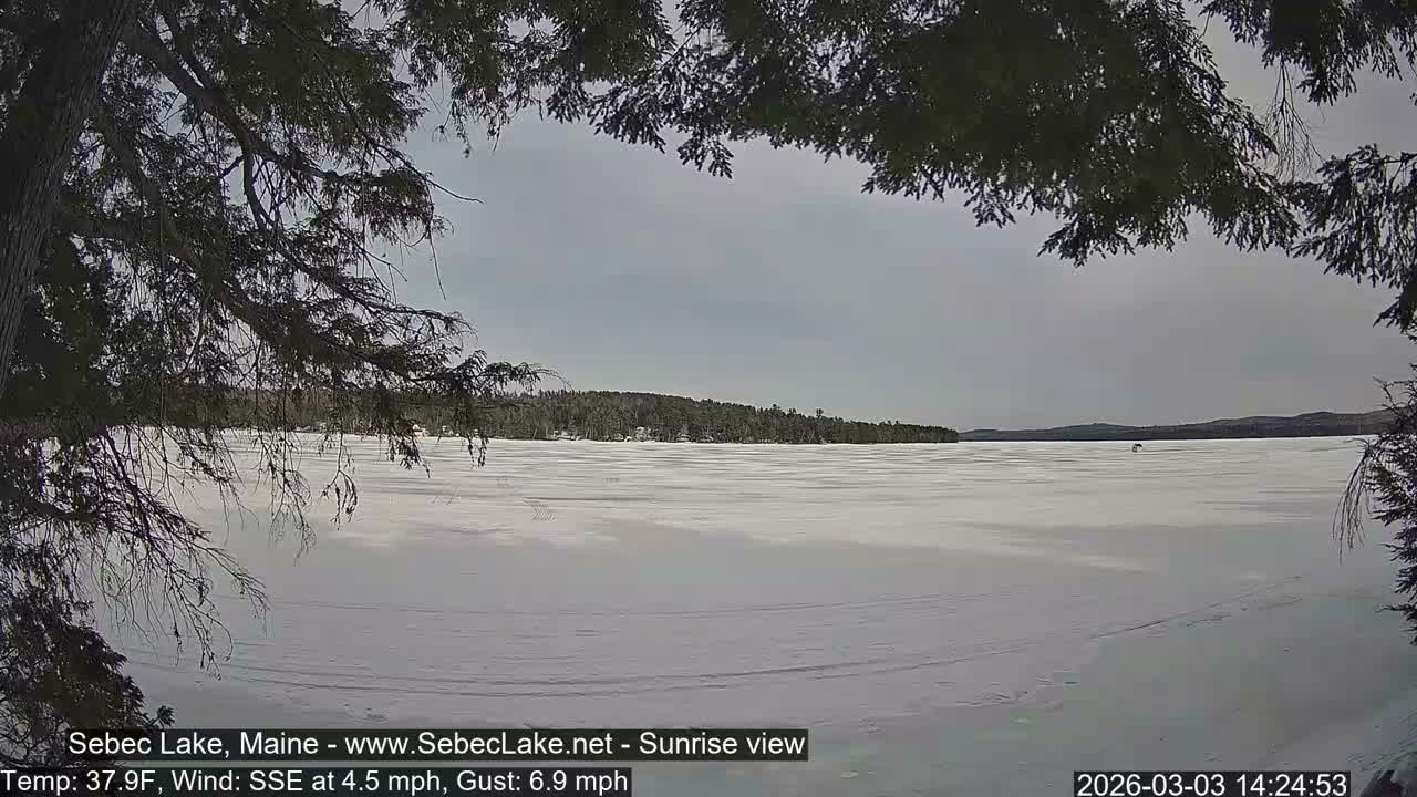 Sebec Lake Live Cam  - Dover&Foxcroft , Maine , USA