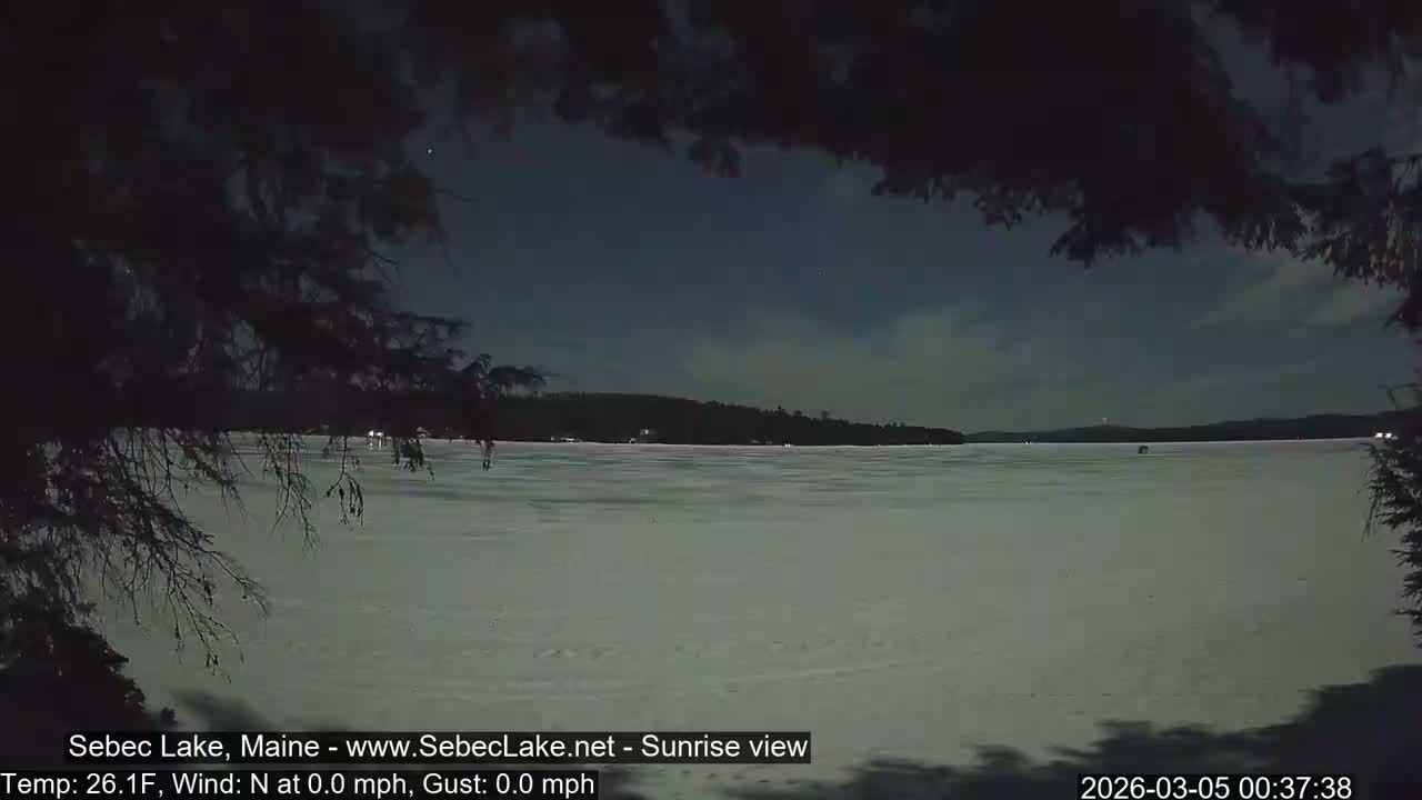 Sebec Lake Live Cam  - Dover&Foxcroft , Maine , USA