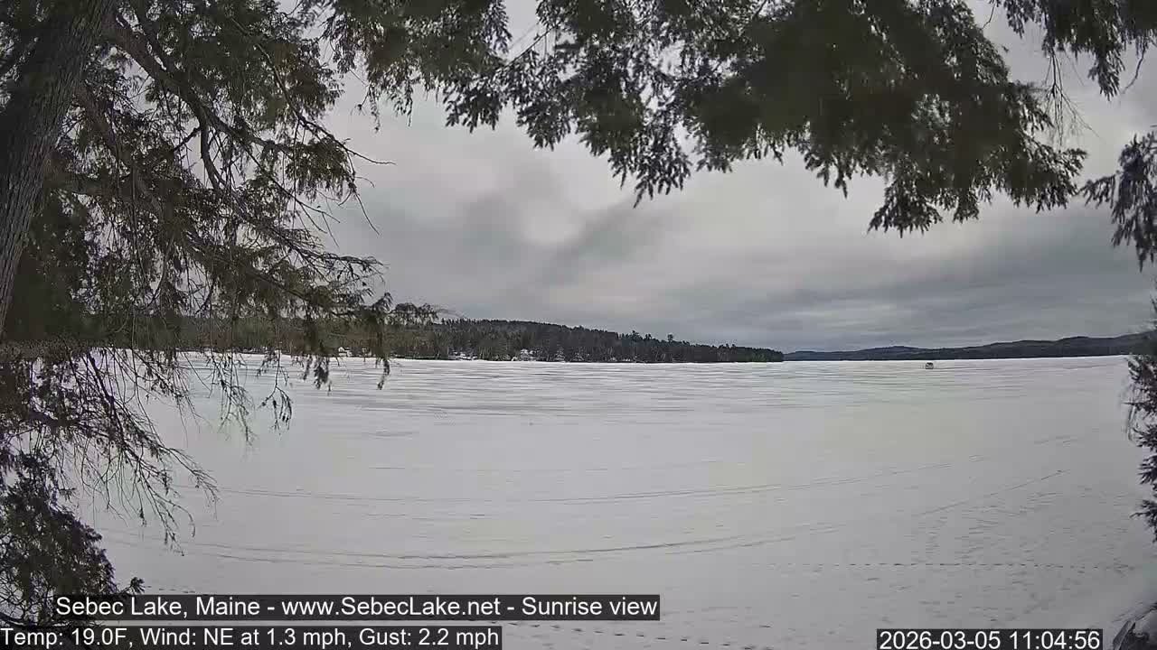 Sebec Lake Live Cam  - Dover&Foxcroft , Maine , USA