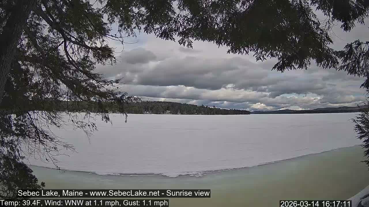 Sebec Lake Live Cam  - Dover&Foxcroft , Maine , USA