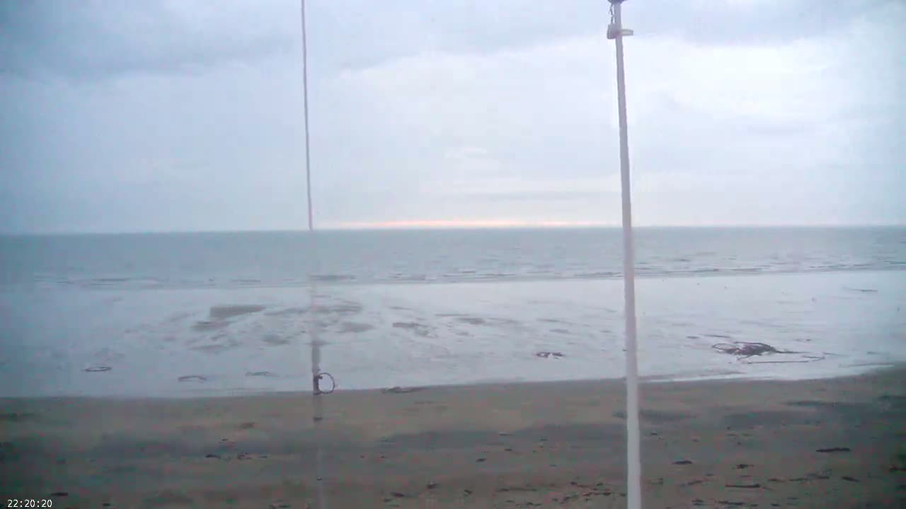 Plage de Jullouville Beach Live Cam - 	Avranches, Manche, Normandie, France