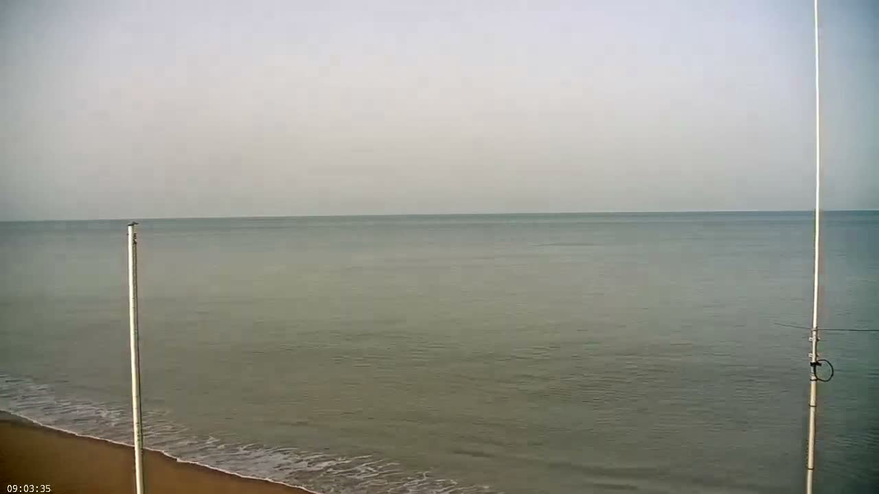 Plage de Jullouville Beach Live Cam - 	Avranches, Manche, Normandie, France