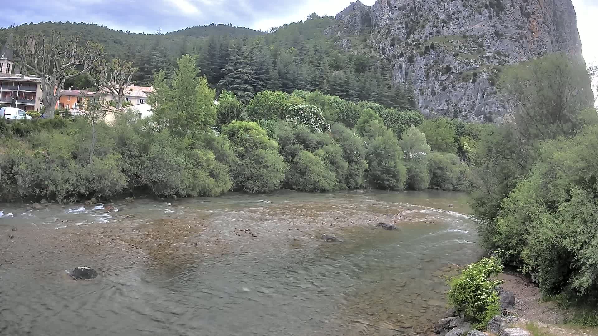 Castellane Verdon River Coast Live  Cam - Castellane, Alpes-de-Haute-Provence, Provence-Alpes-Cote d’Azur, France