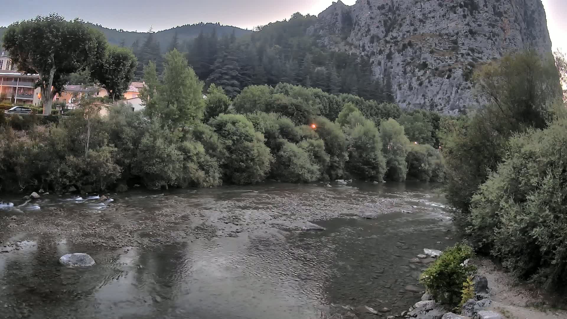 Castellane Verdon River Coast Live  Cam - Castellane, Alpes-de-Haute-Provence, Provence-Alpes-Cote d’Azur, France