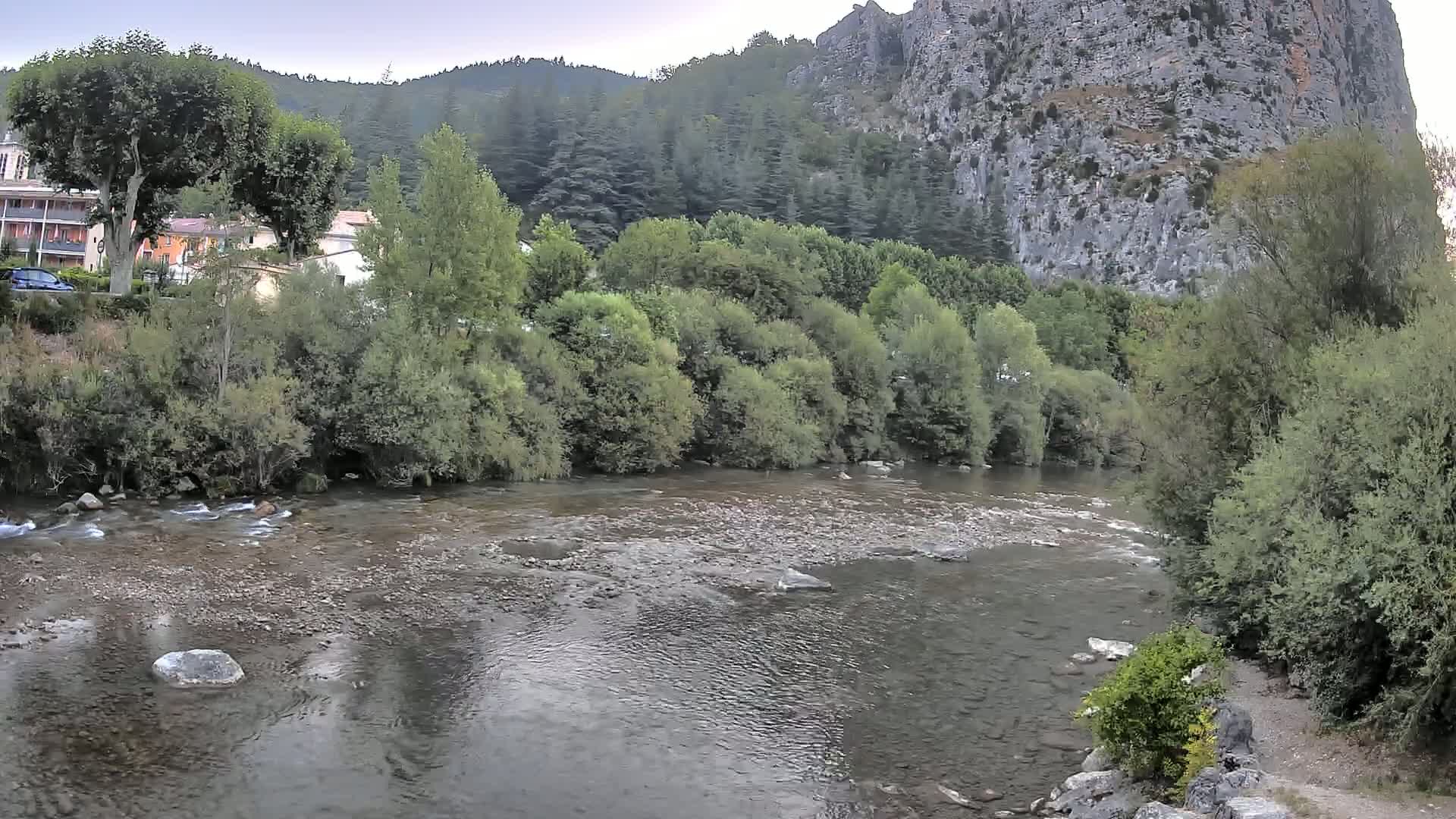 Castellane Verdon River Coast Live  Cam - Castellane, Alpes-de-Haute-Provence, Provence-Alpes-Cote d’Azur, France
