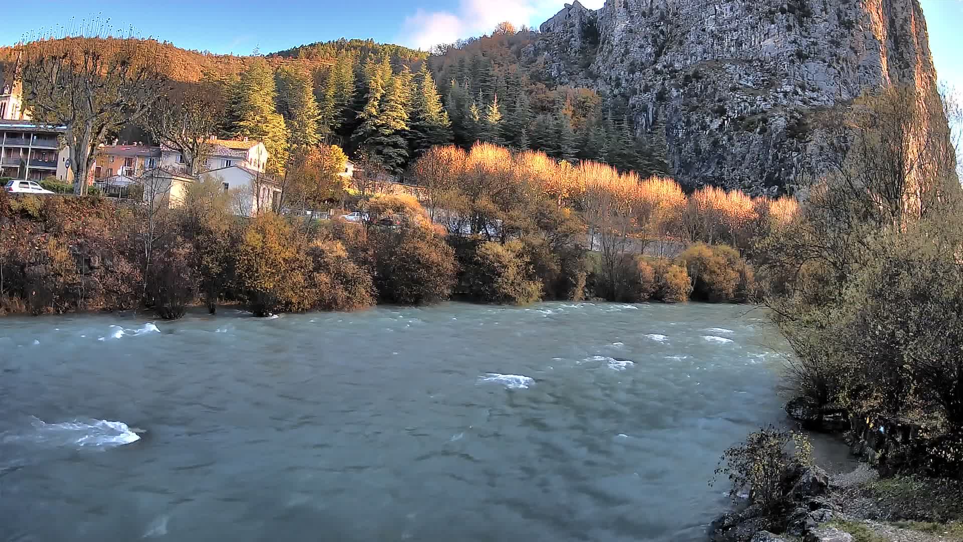 Castellane Verdon River Coast Live  Cam - Castellane, Alpes-de-Haute-Provence, Provence-Alpes-Cote d’Azur, France