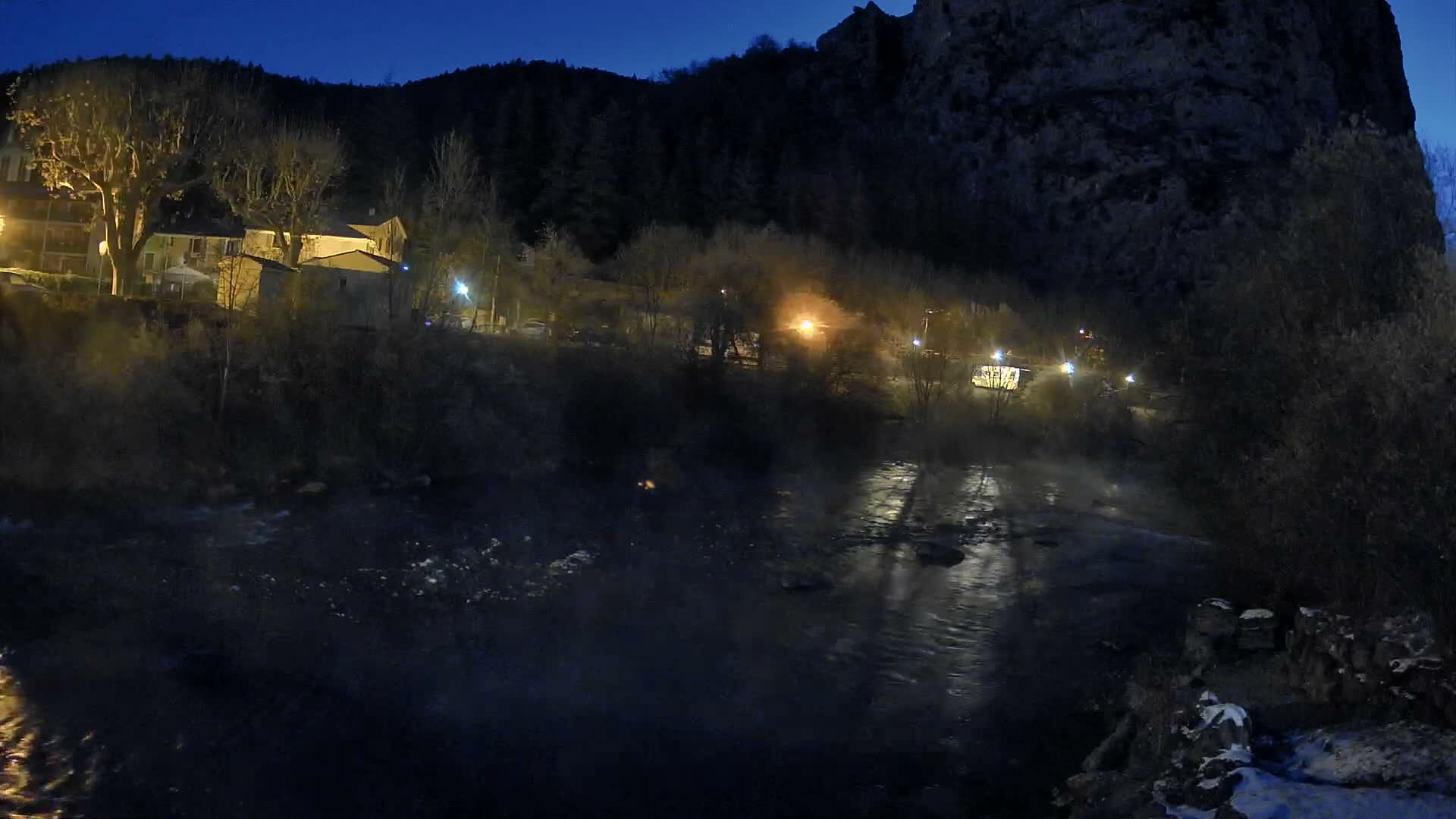 Castellane Verdon River Coast Live  Cam - Castellane, Alpes-de-Haute-Provence, Provence-Alpes-Cote d’Azur, France