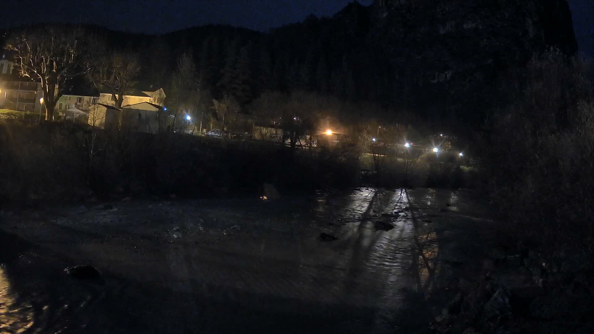 Castellane Verdon River Coast Live  Cam - Castellane, Alpes-de-Haute-Provence, Provence-Alpes-Cote d’Azur, France