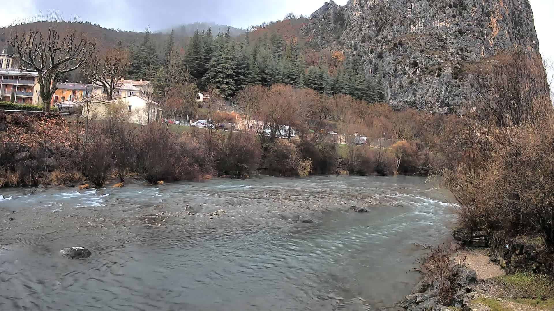 Castellane Verdon River Coast Live  Cam - Castellane, Alpes-de-Haute-Provence, Provence-Alpes-Cote d’Azur, France
