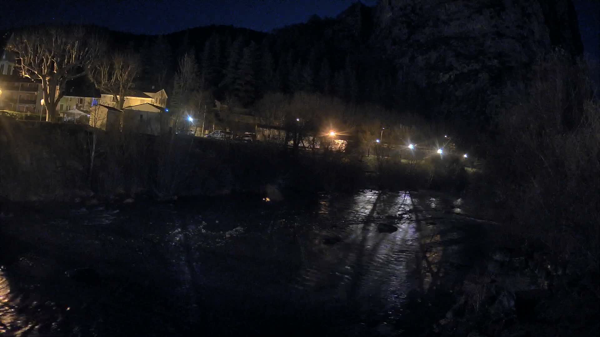 Castellane Verdon River Coast Live  Cam - Castellane, Alpes-de-Haute-Provence, Provence-Alpes-Cote d’Azur, France