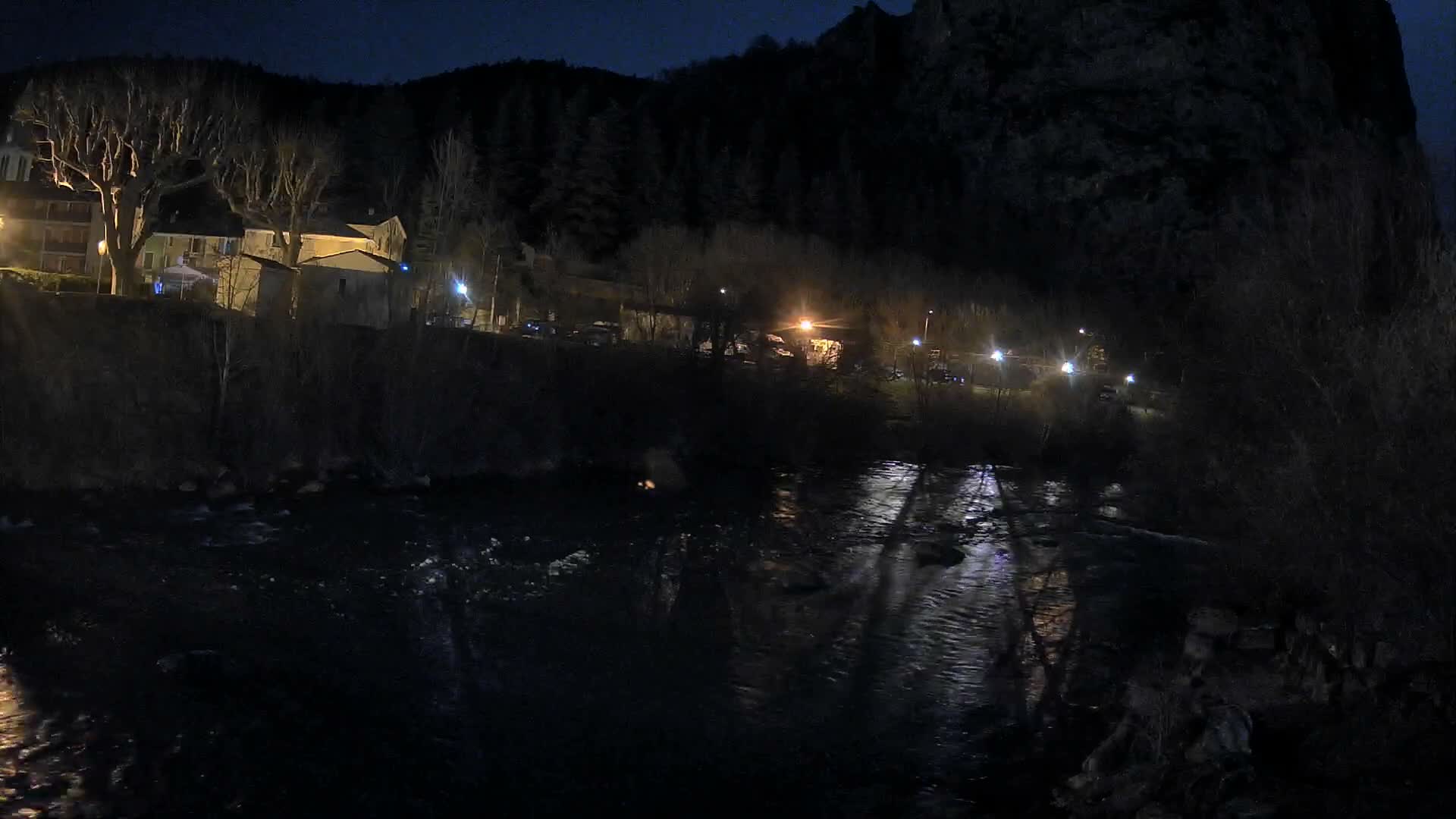 Castellane Verdon River Coast Live  Cam - Castellane, Alpes-de-Haute-Provence, Provence-Alpes-Cote d’Azur, France