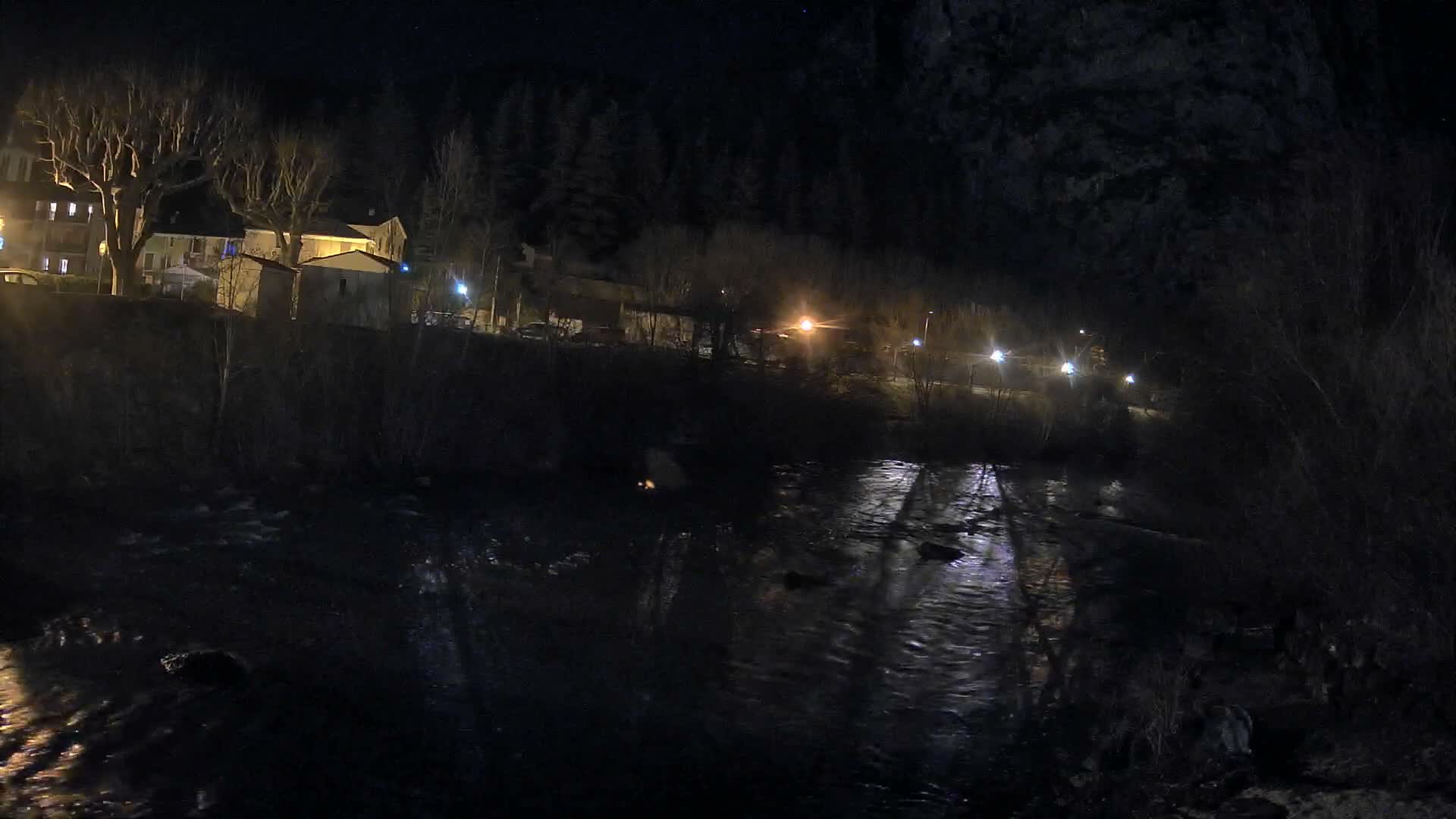 Castellane Verdon River Coast Live  Cam - Castellane, Alpes-de-Haute-Provence, Provence-Alpes-Cote d’Azur, France