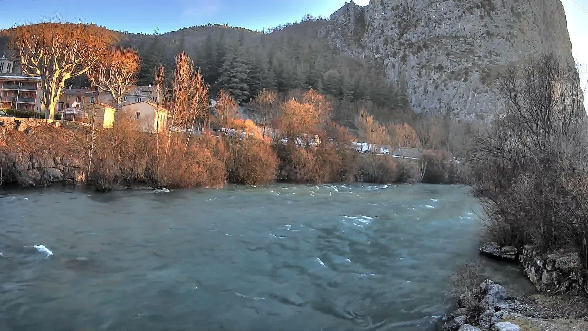 Castellane Verdon River Coast Live  Cam - Castellane, Alpes-de-Haute-Provence, Provence-Alpes-Cote d’Azur, France