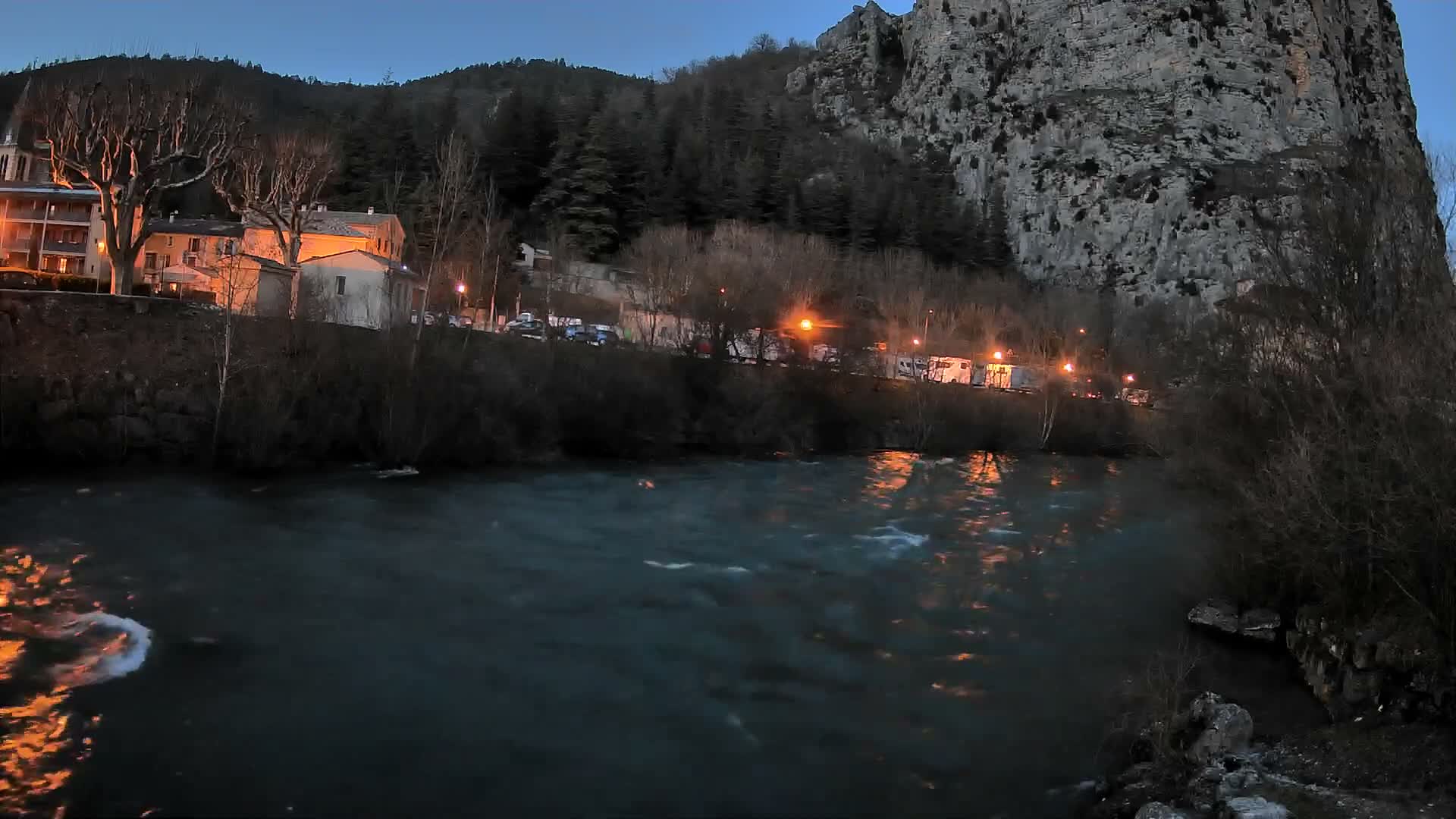 Castellane Verdon River Coast Live  Cam - Castellane, Alpes-de-Haute-Provence, Provence-Alpes-Cote d’Azur, France