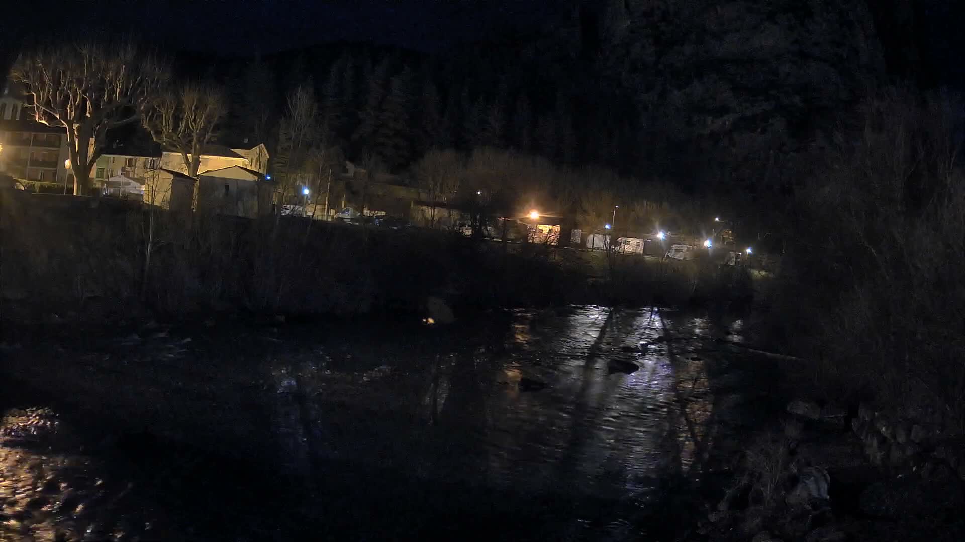Castellane Verdon River Coast Live  Cam - Castellane, Alpes-de-Haute-Provence, Provence-Alpes-Cote d’Azur, France