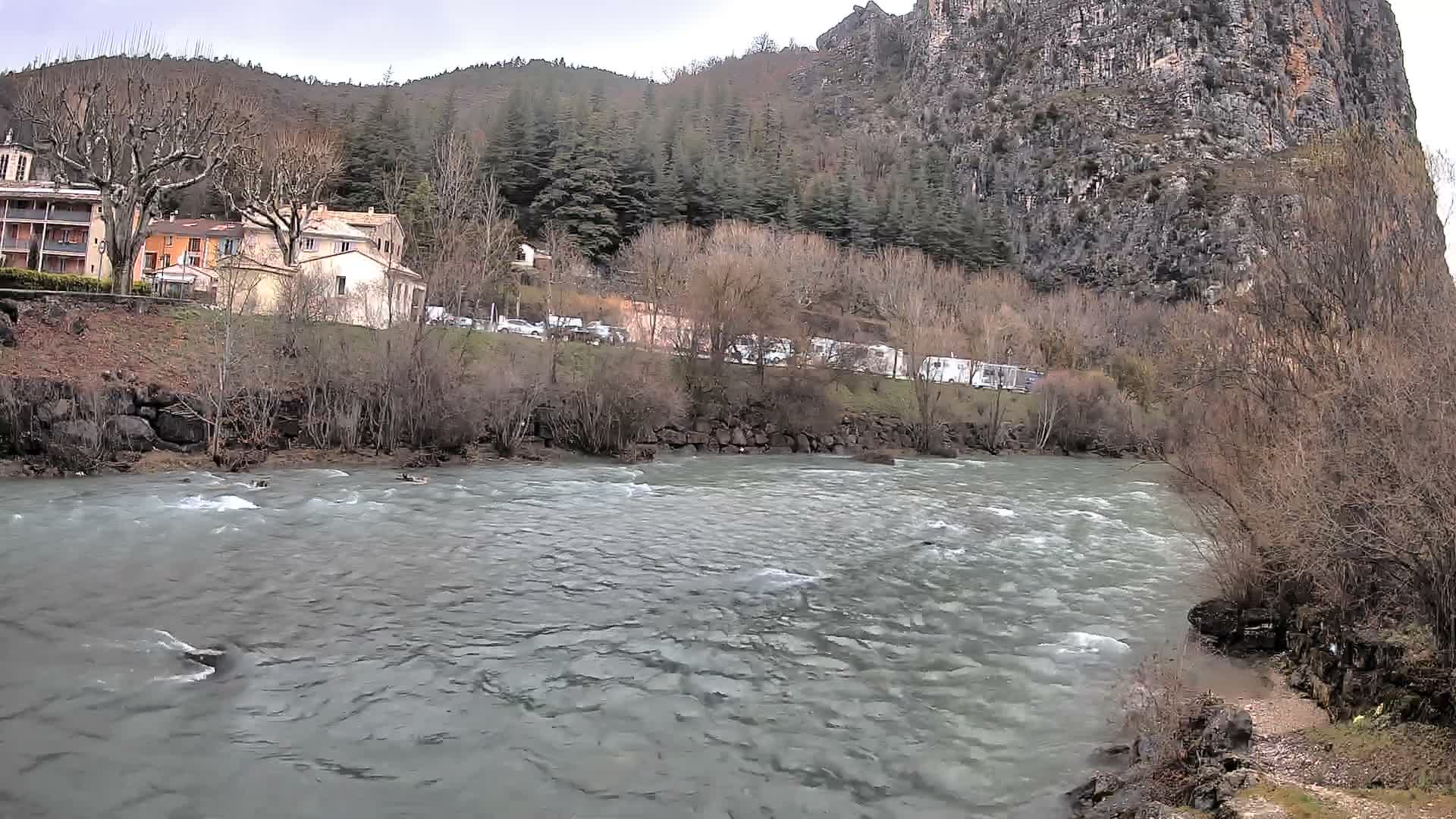 Castellane Verdon River Coast Live  Cam - Castellane, Alpes-de-Haute-Provence, Provence-Alpes-Cote d’Azur, France
