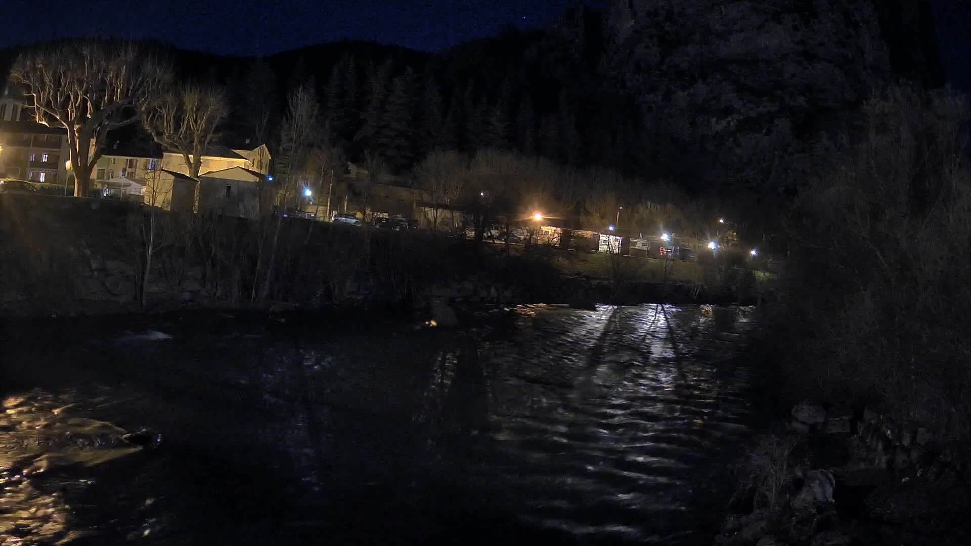 Castellane Verdon River Coast Live  Cam - Castellane, Alpes-de-Haute-Provence, Provence-Alpes-Cote d’Azur, France