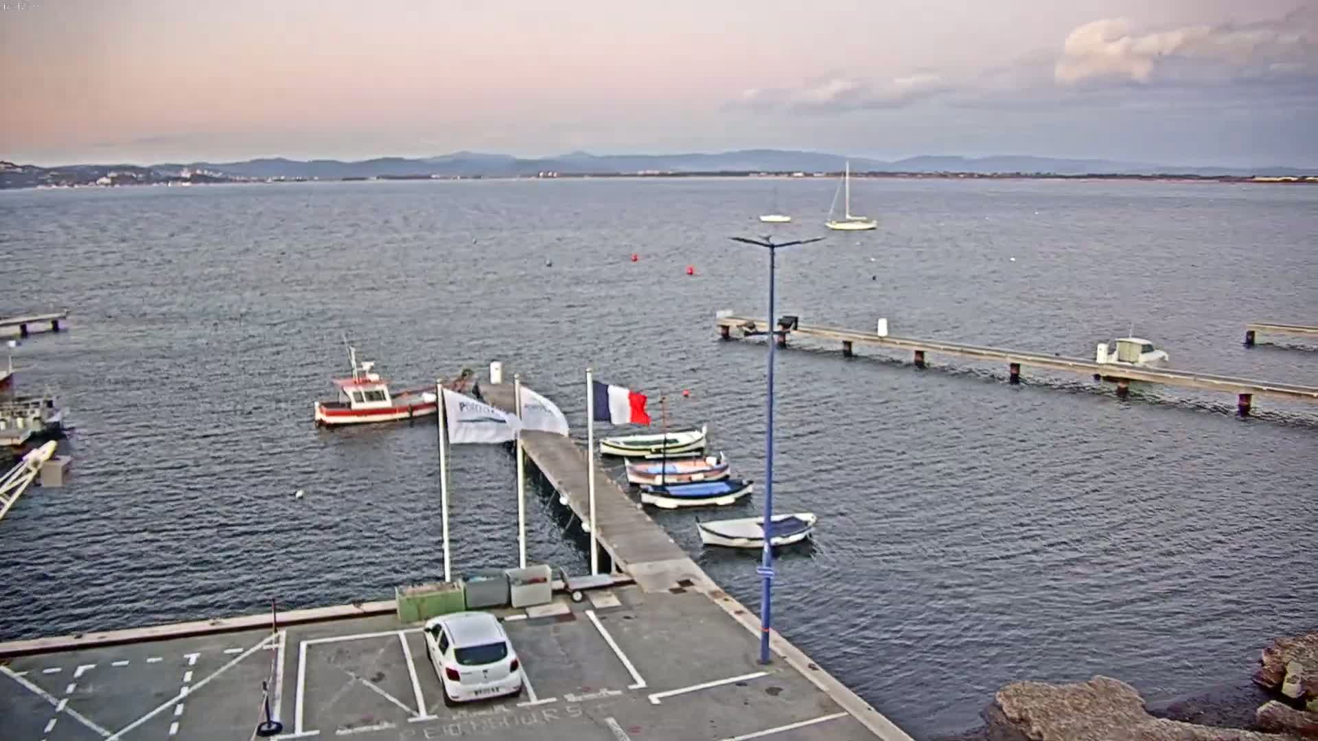 Hyeres, La Madrague Seaport Live Cam - Toulon, Var, Provence-Alpes-Côte d’Azur, France