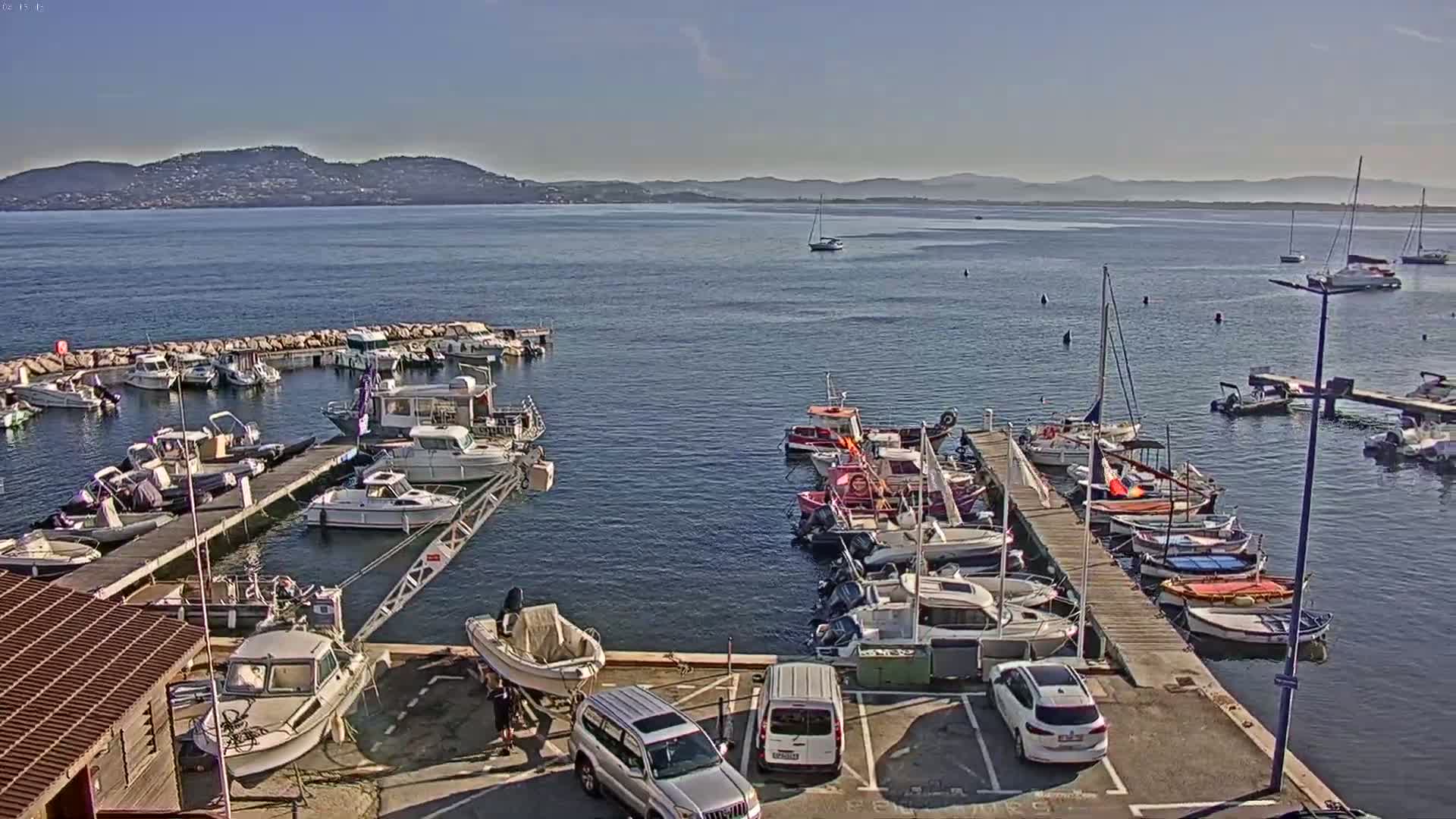 Hyeres, La Madrague Seaport Live Cam - Toulon, Var, Provence-Alpes-Côte d’Azur, France