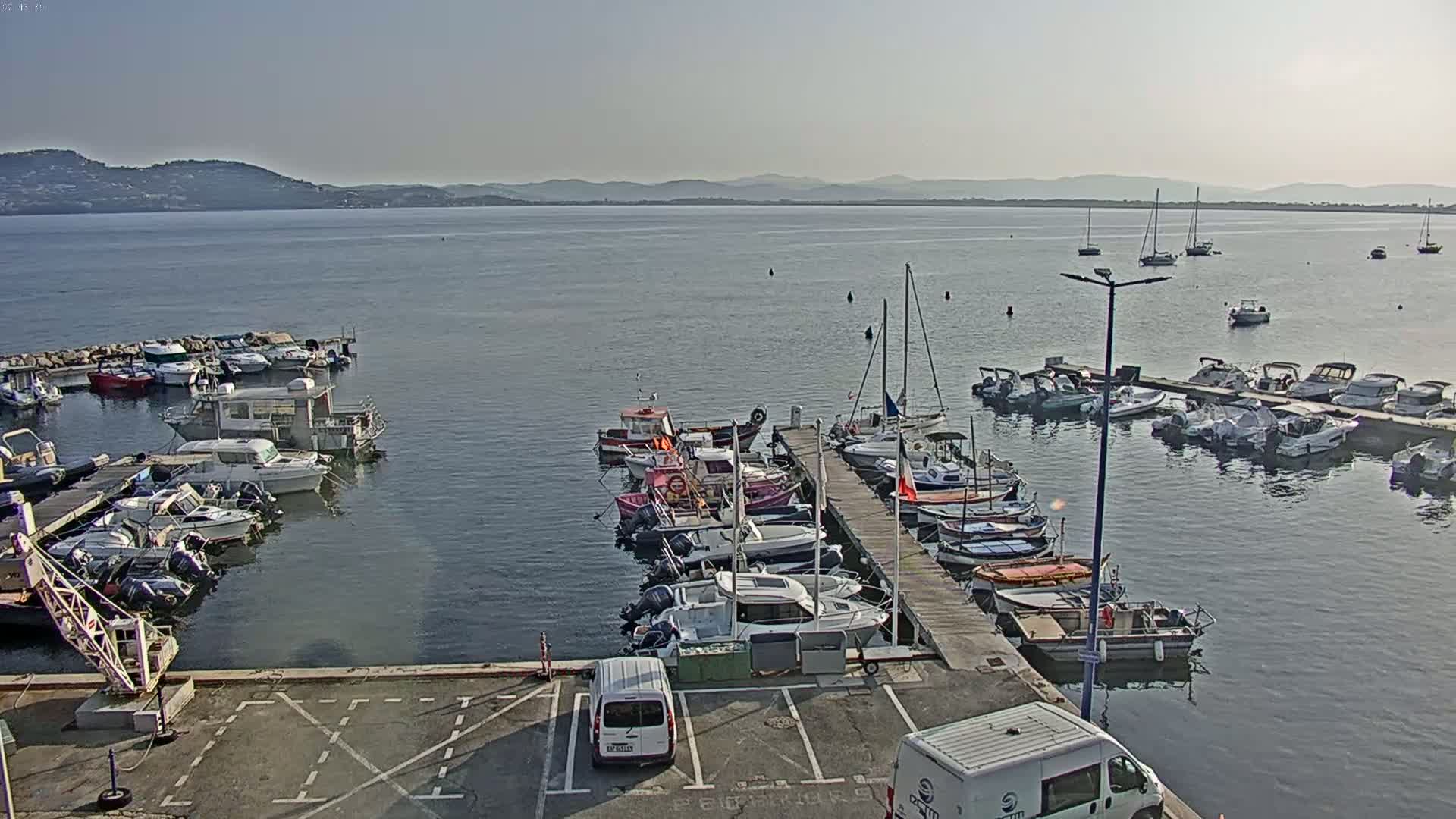 Hyeres, La Madrague Seaport Live Cam - Toulon, Var, Provence-Alpes-Côte d’Azur, France