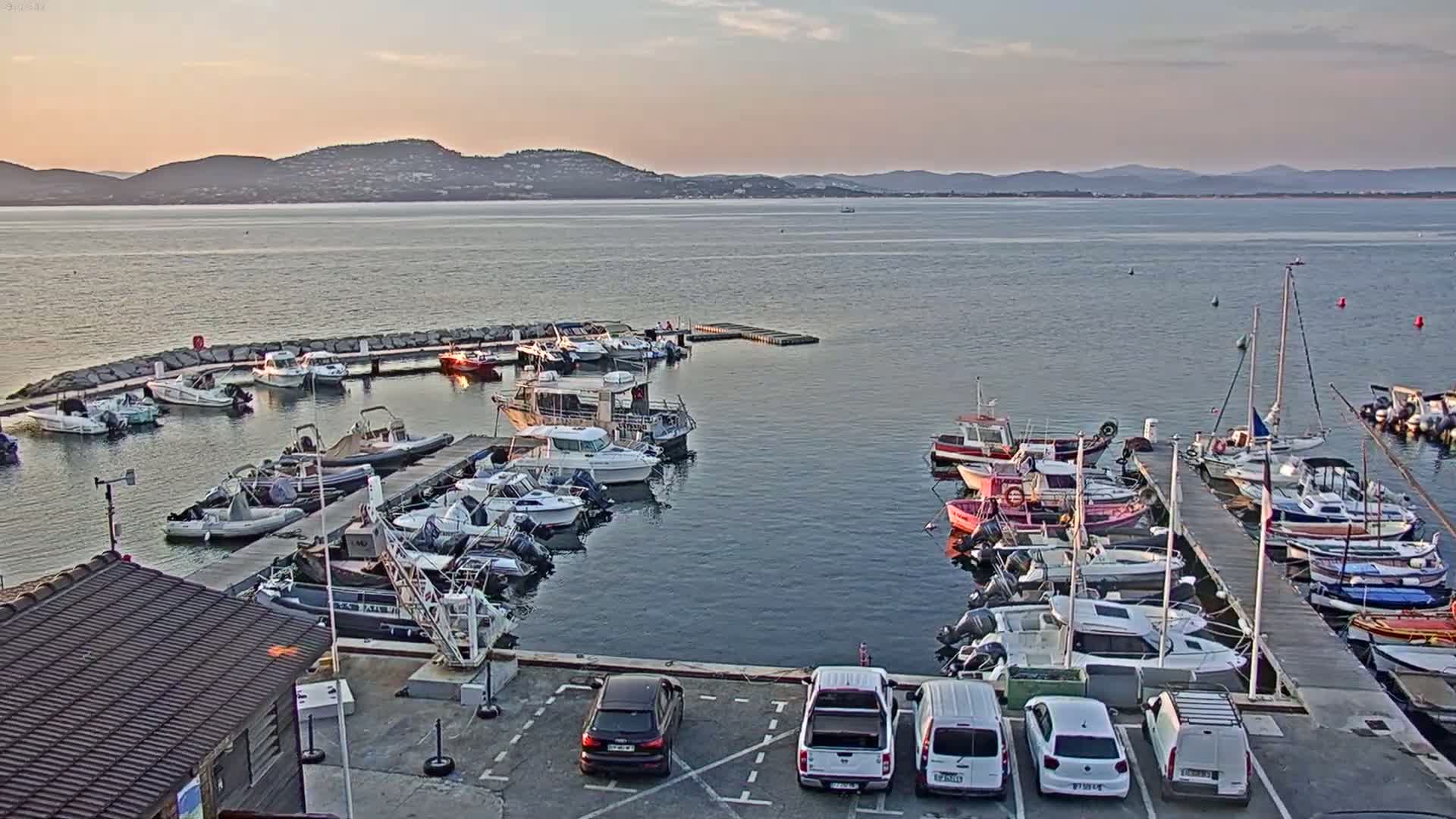 Hyeres, La Madrague Seaport Live Cam - Toulon, Var, Provence-Alpes-Côte d’Azur, France