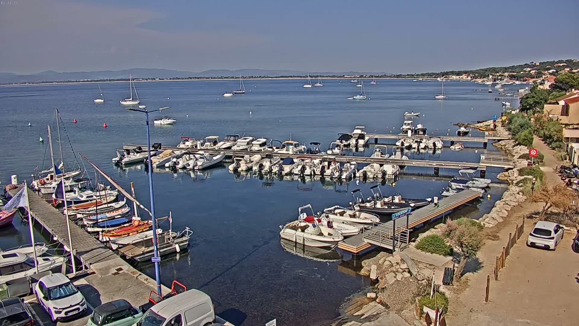 Hyeres, La Madrague Seaport Live Cam - Toulon, Var, Provence-Alpes-Côte d’Azur, France