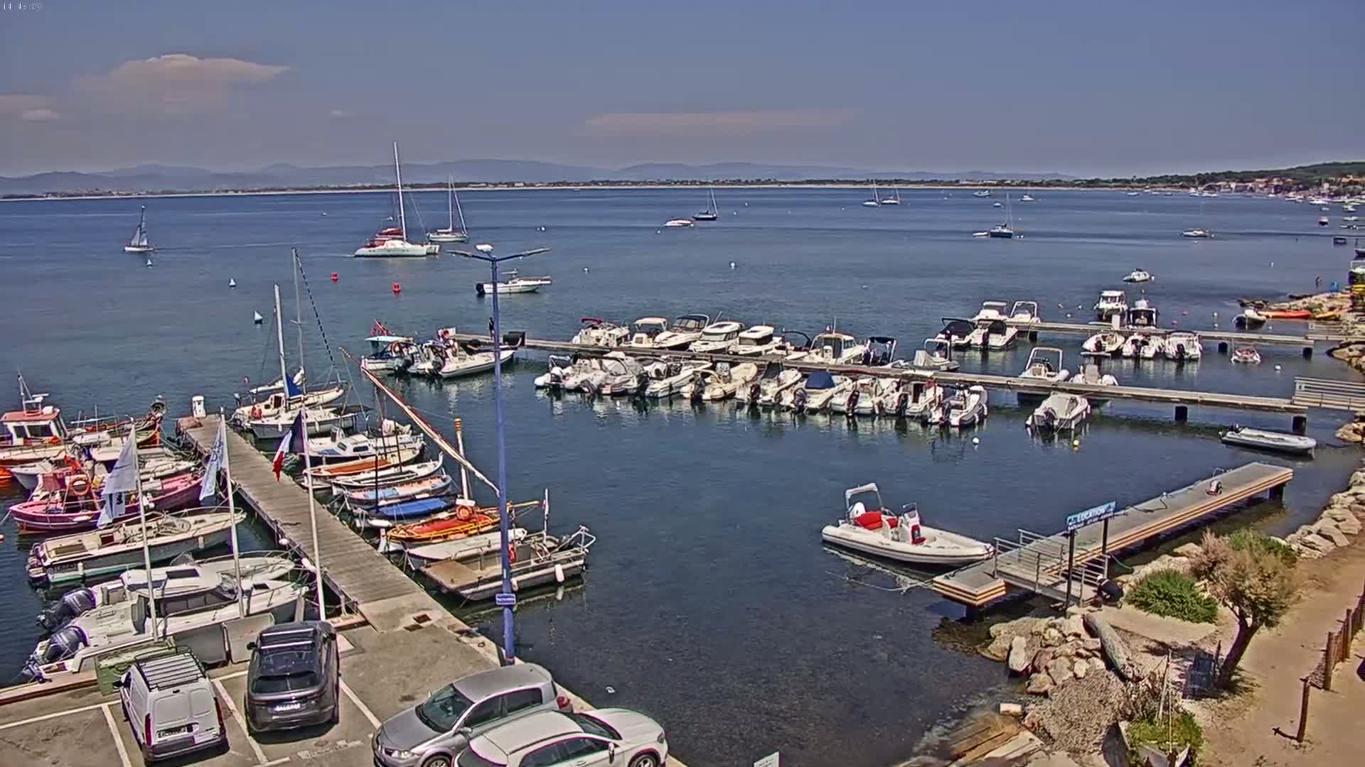 Hyeres, La Madrague Seaport Live Cam - Toulon, Var, Provence-Alpes-Côte d’Azur, France