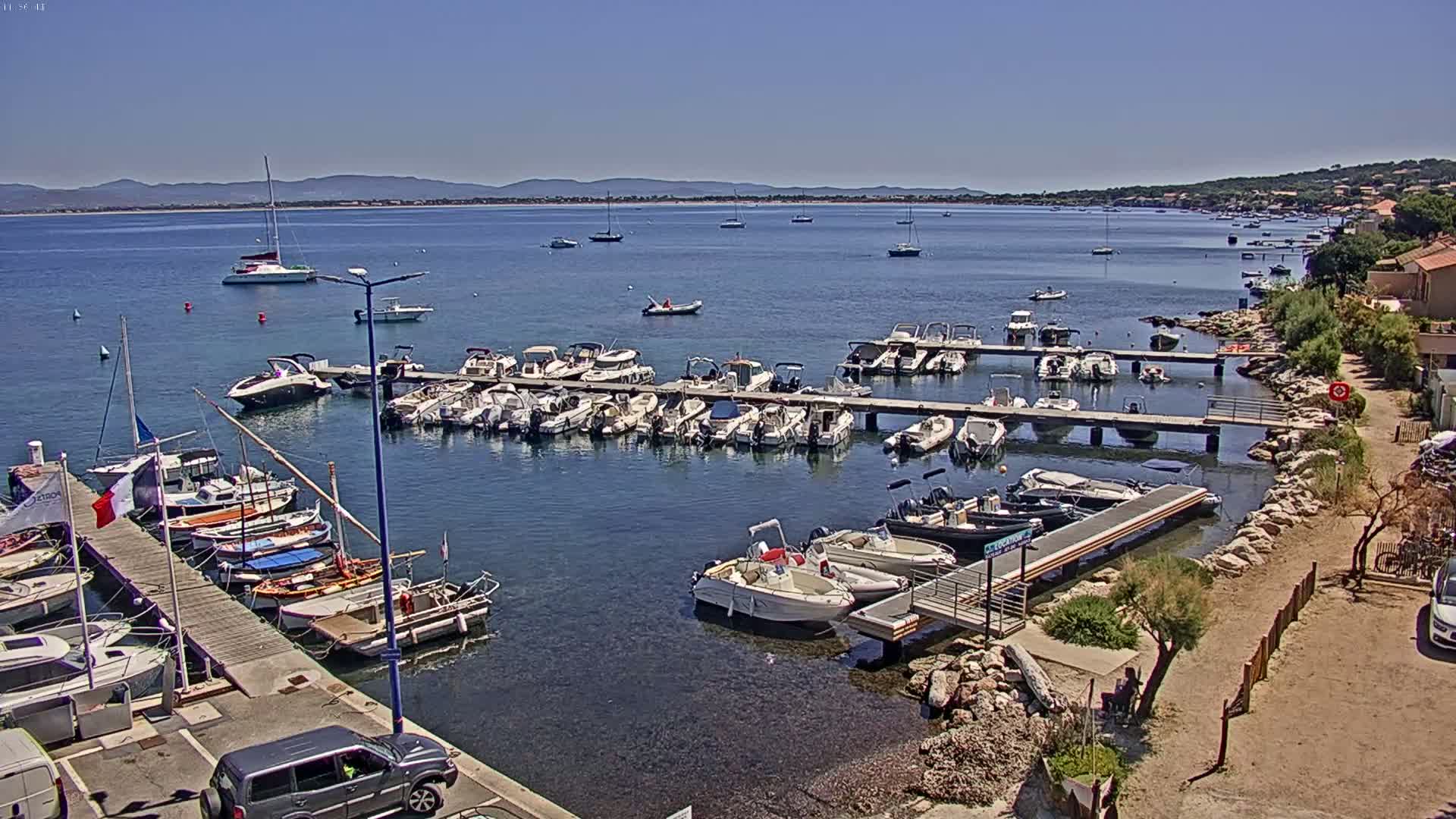 Hyeres, La Madrague Seaport Live Cam - Toulon, Var, Provence-Alpes-Côte d’Azur, France