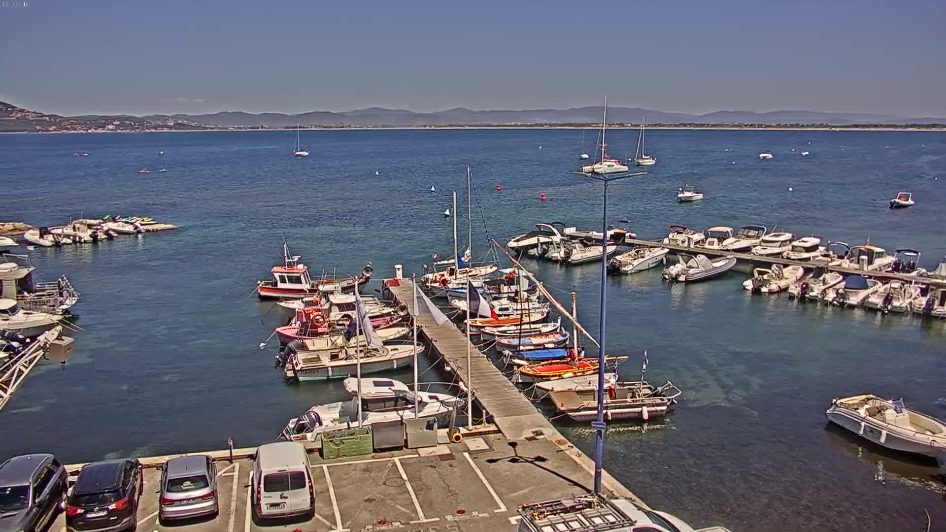 Hyeres, La Madrague Seaport Live Cam - Toulon, Var, Provence-Alpes-Côte d’Azur, France