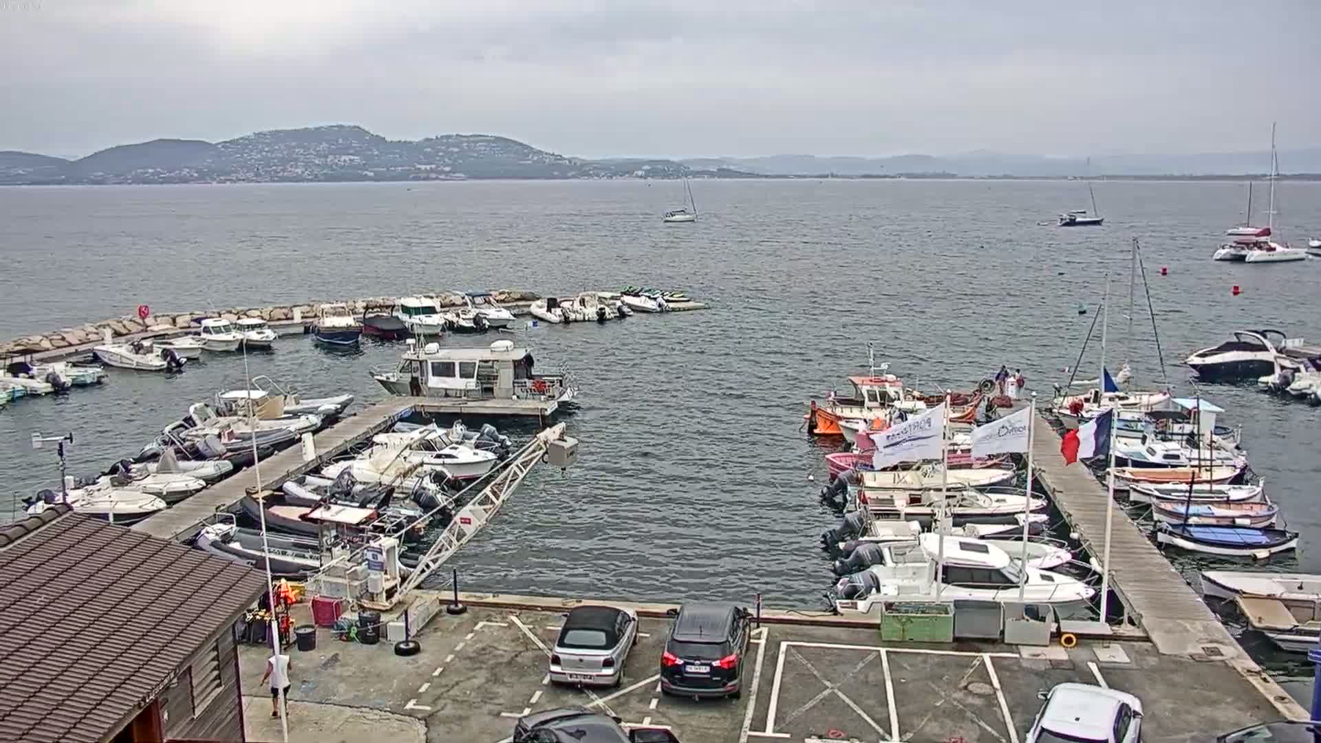 Hyeres, La Madrague Seaport Live Cam - Toulon, Var, Provence-Alpes-Côte d’Azur, France
