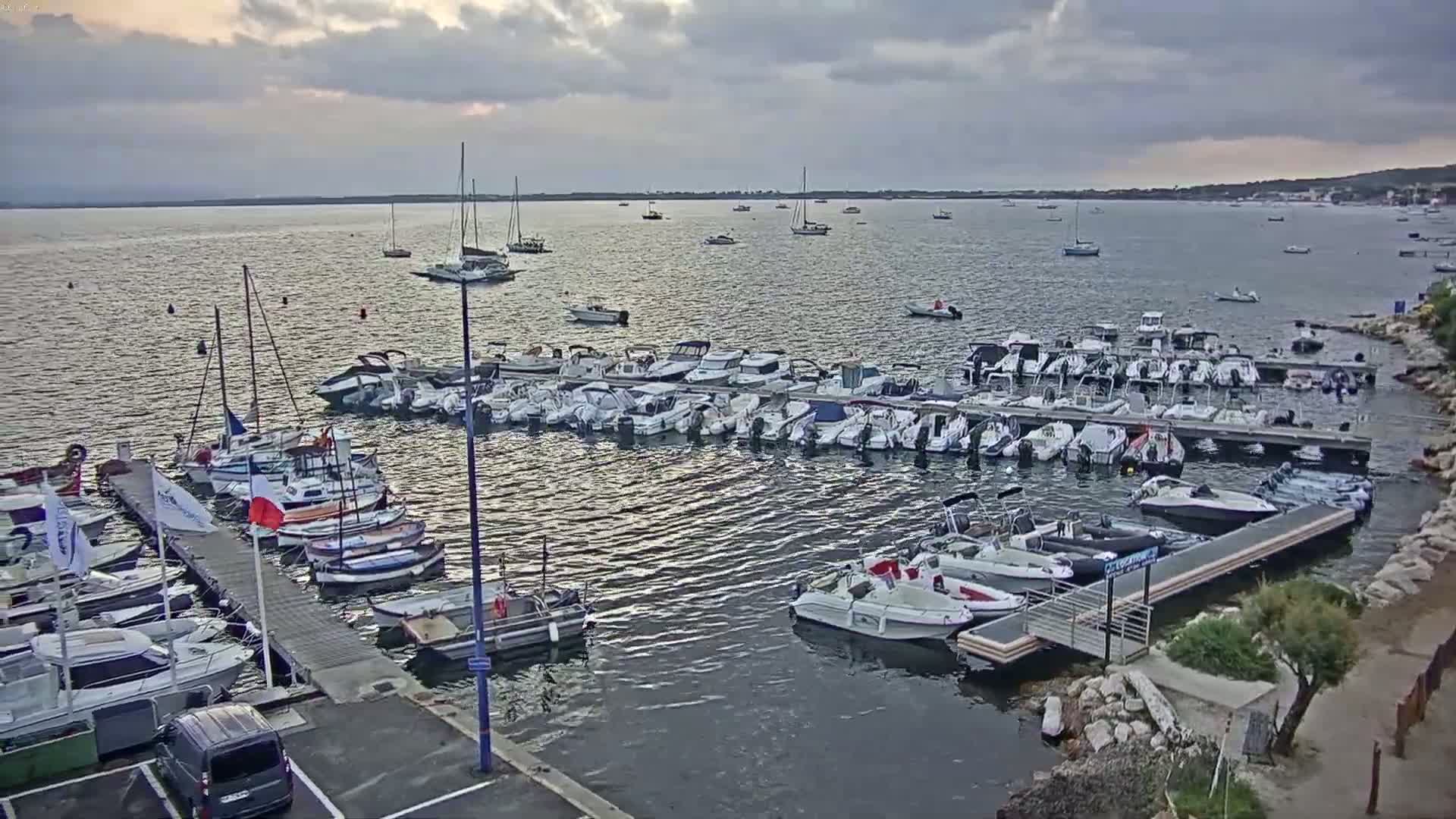 Hyeres, La Madrague Seaport Live Cam - Toulon, Var, Provence-Alpes-Côte d’Azur, France