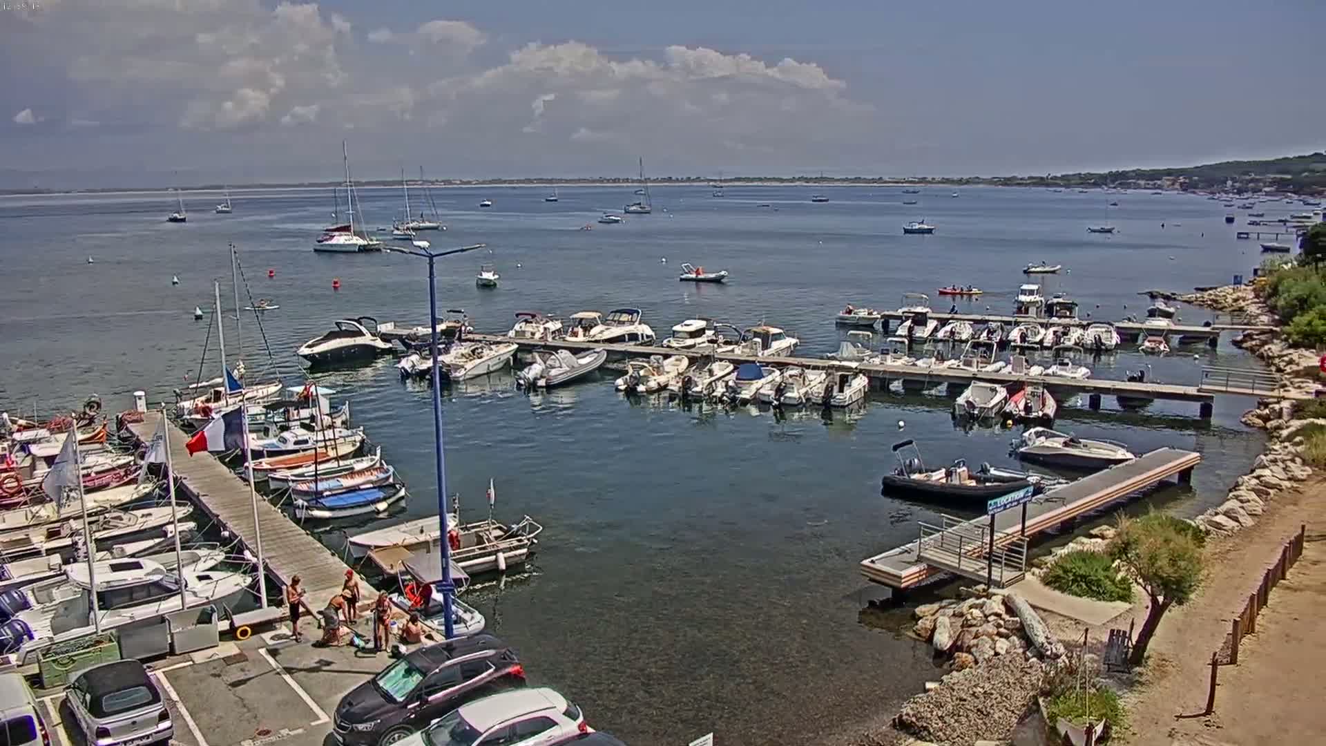 Hyeres, La Madrague Seaport Live Cam - Toulon, Var, Provence-Alpes-Côte d’Azur, France