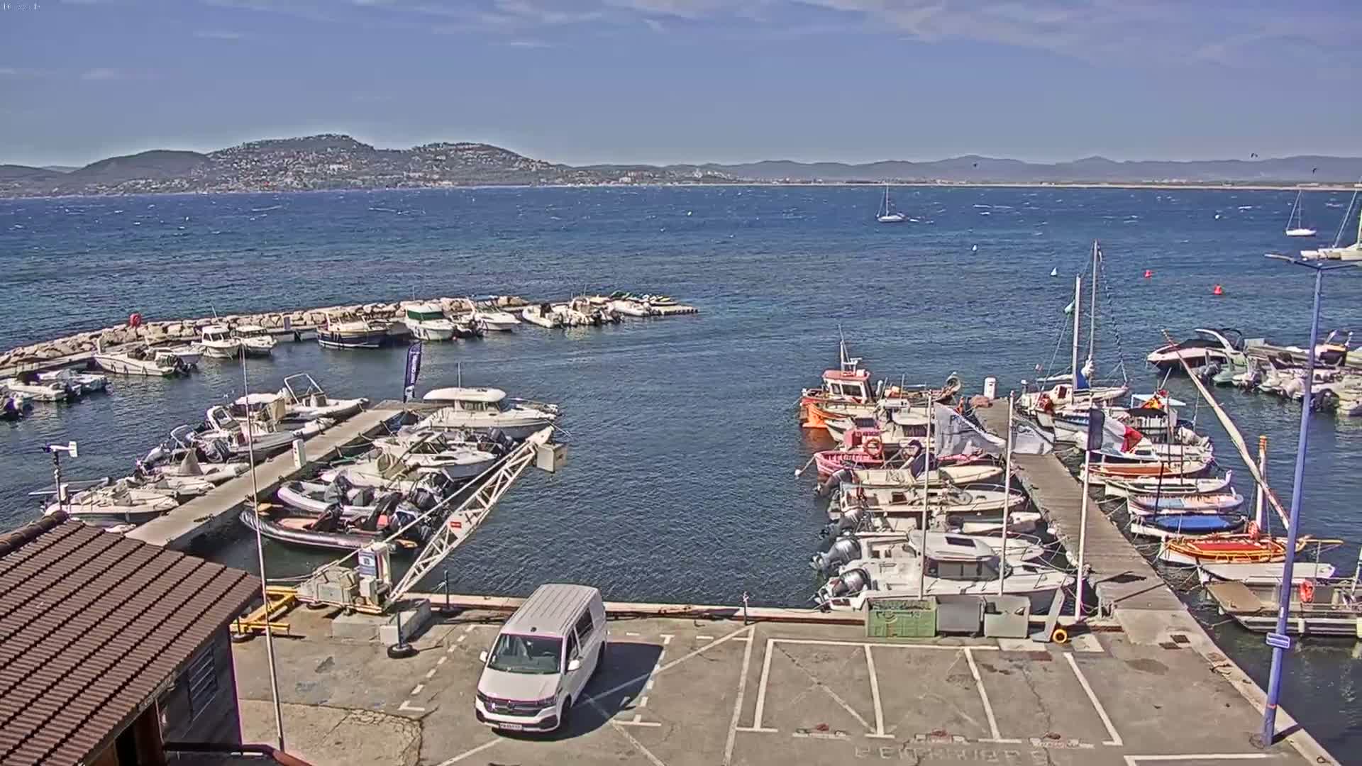 Hyeres, La Madrague Seaport Live Cam - Toulon, Var, Provence-Alpes-Côte d’Azur, France