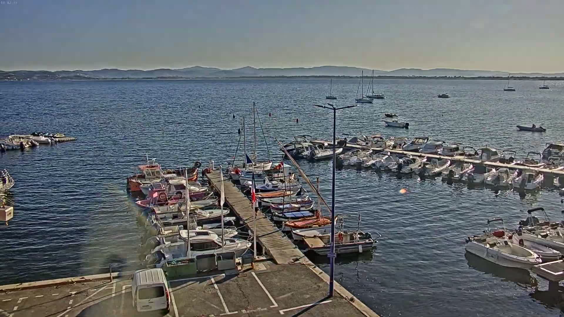 Hyeres, La Madrague Seaport Live Cam - Toulon, Var, Provence-Alpes-Côte d’Azur, France