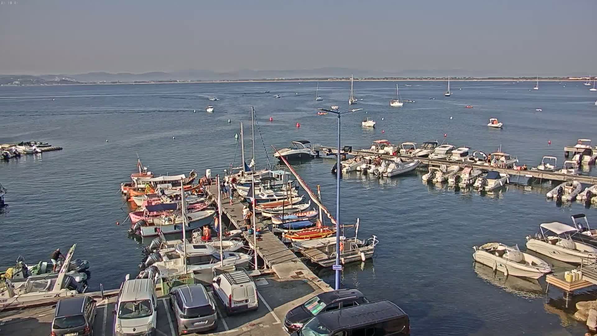 Hyeres, La Madrague Seaport Live Cam - Toulon, Var, Provence-Alpes-Côte d’Azur, France
